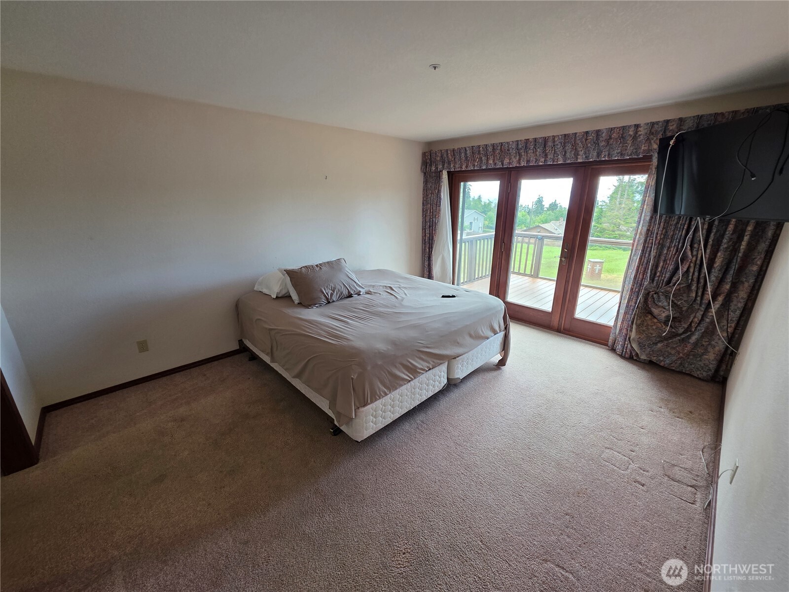 1133 Olympus Avenue Property Photo 17