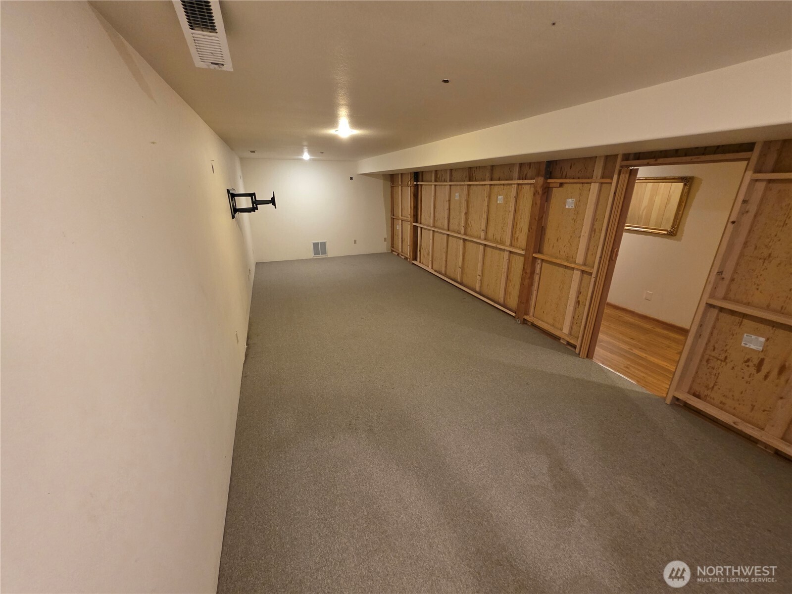 1133 Olympus Avenue Property Photo 24