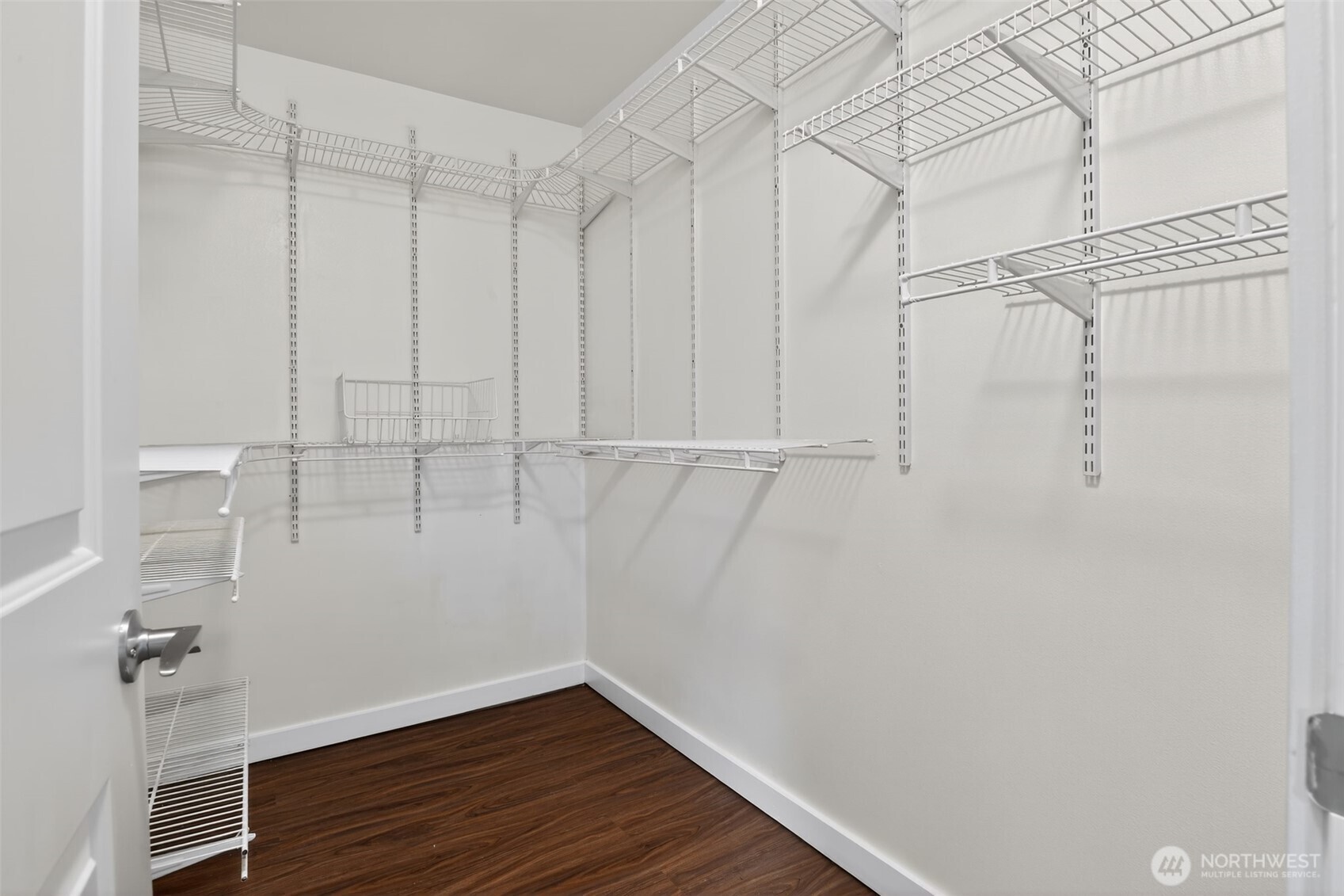 1016 49th Place Property Photo 17