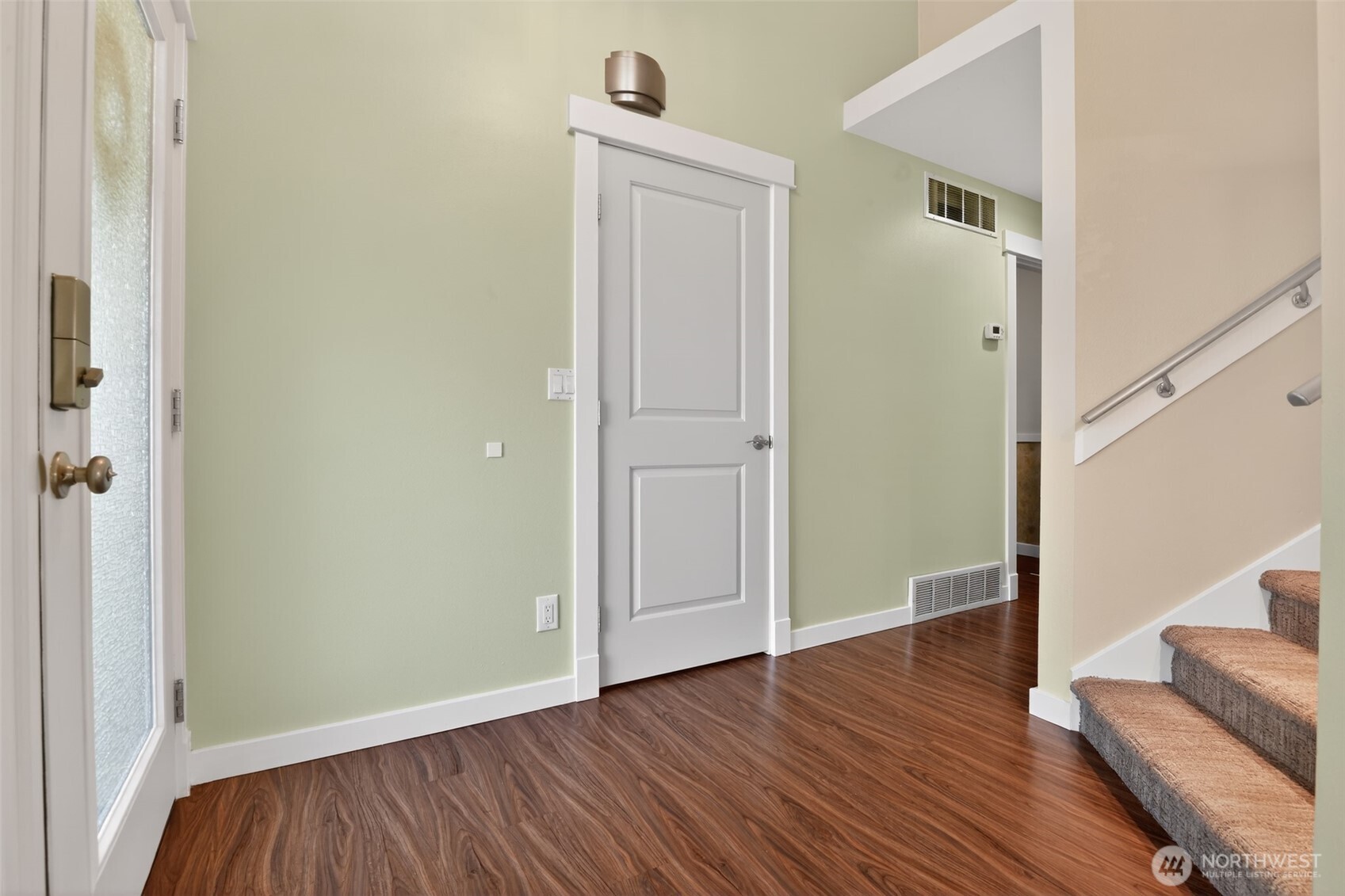 1016 49th Place Property Photo 22