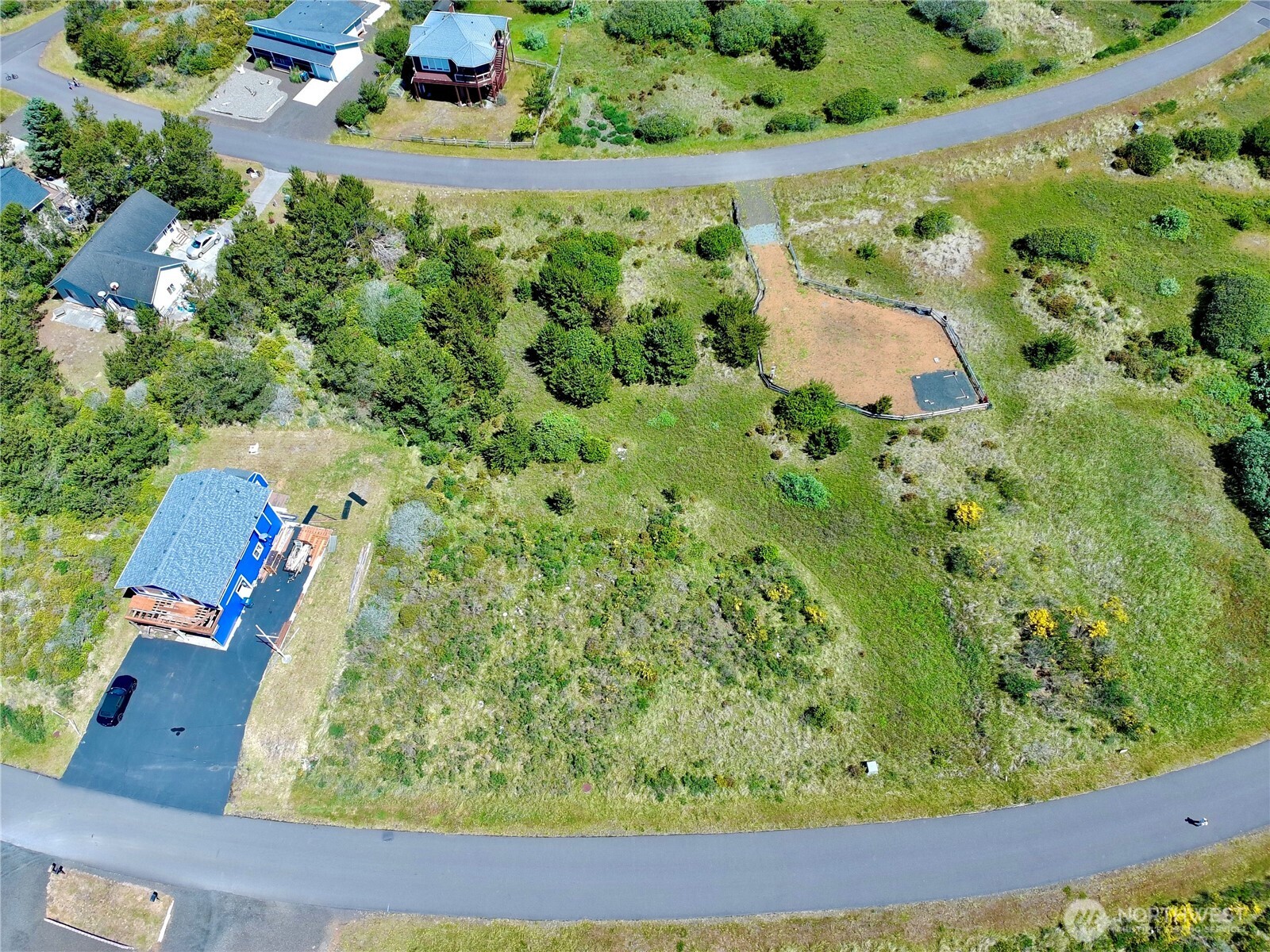 444 S Portal Loop Property Photo 15