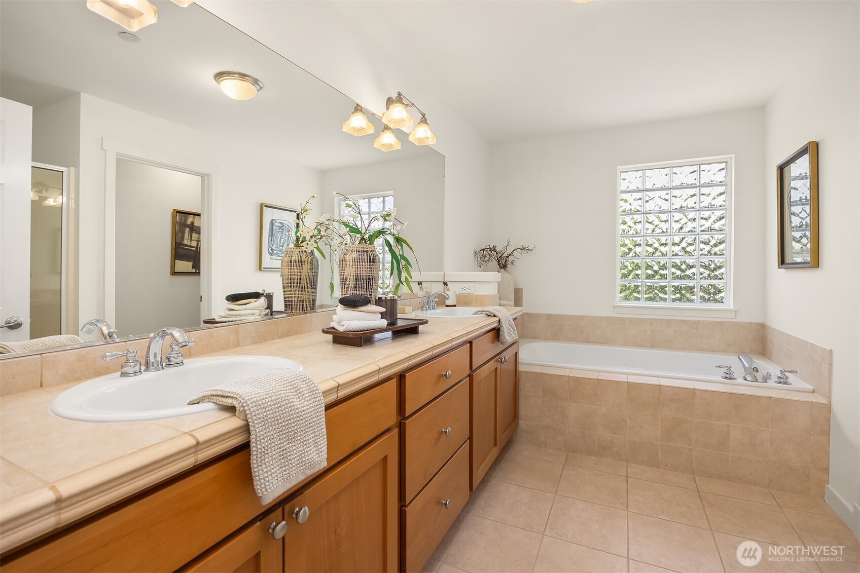 1906 Juneberry Court #1906 Property Photo 28