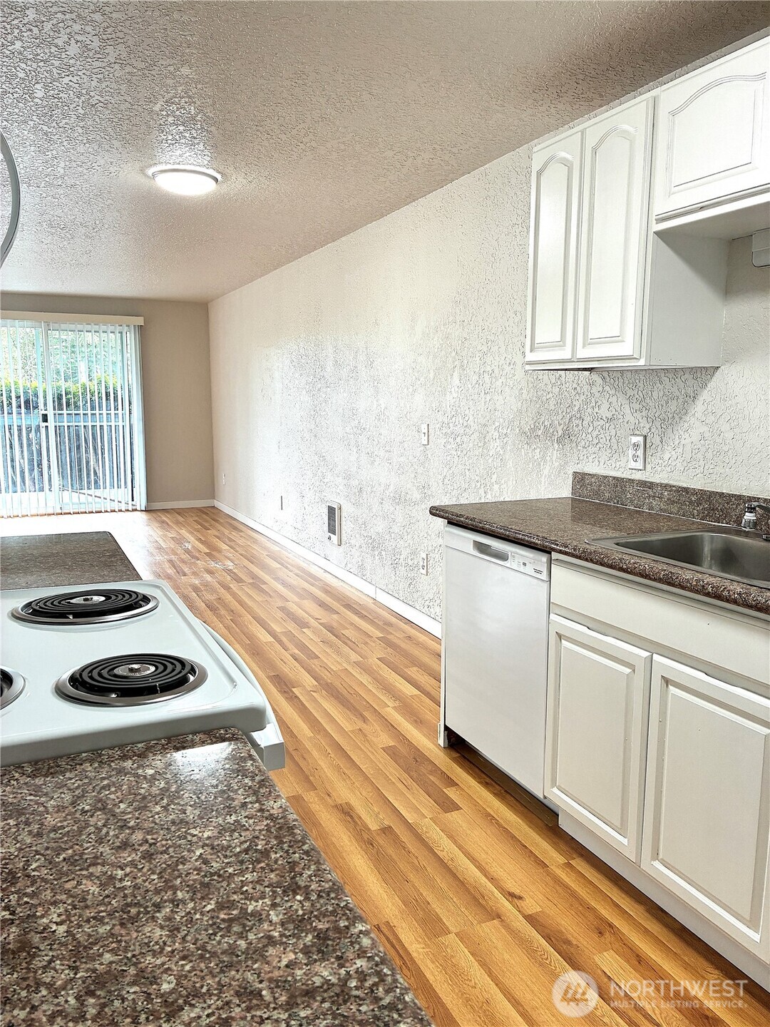 15409 9th Avenue Property Photo 17