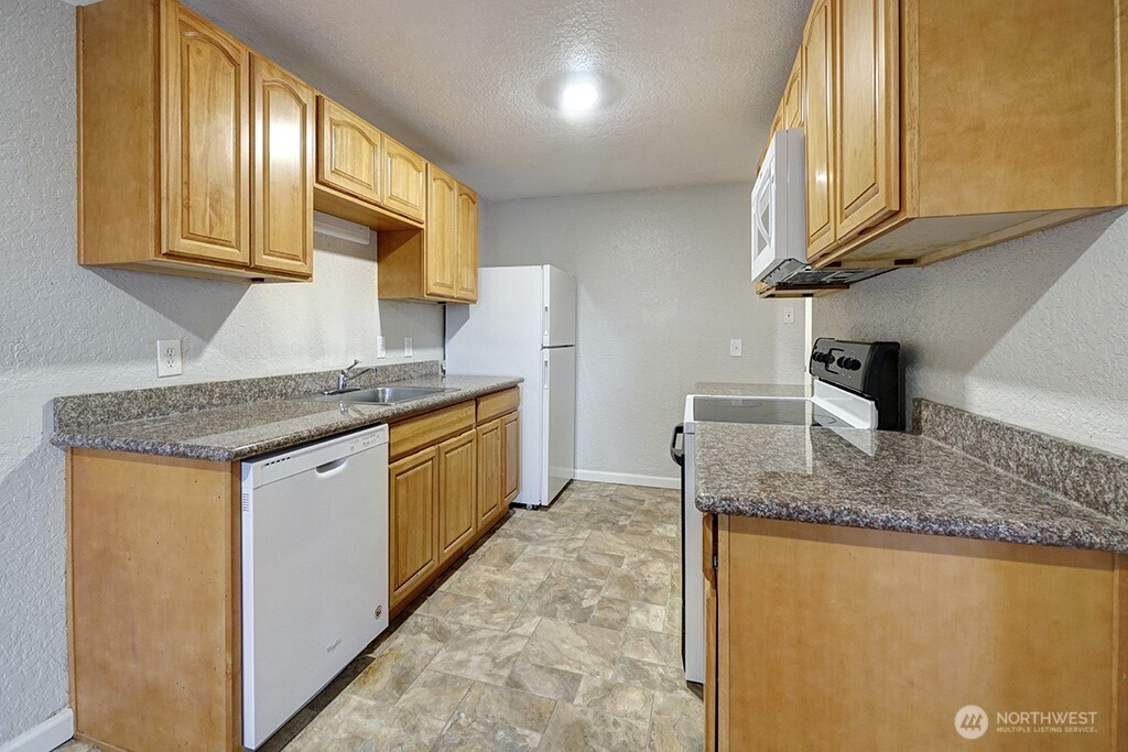 15409 9th Avenue Property Photo 21