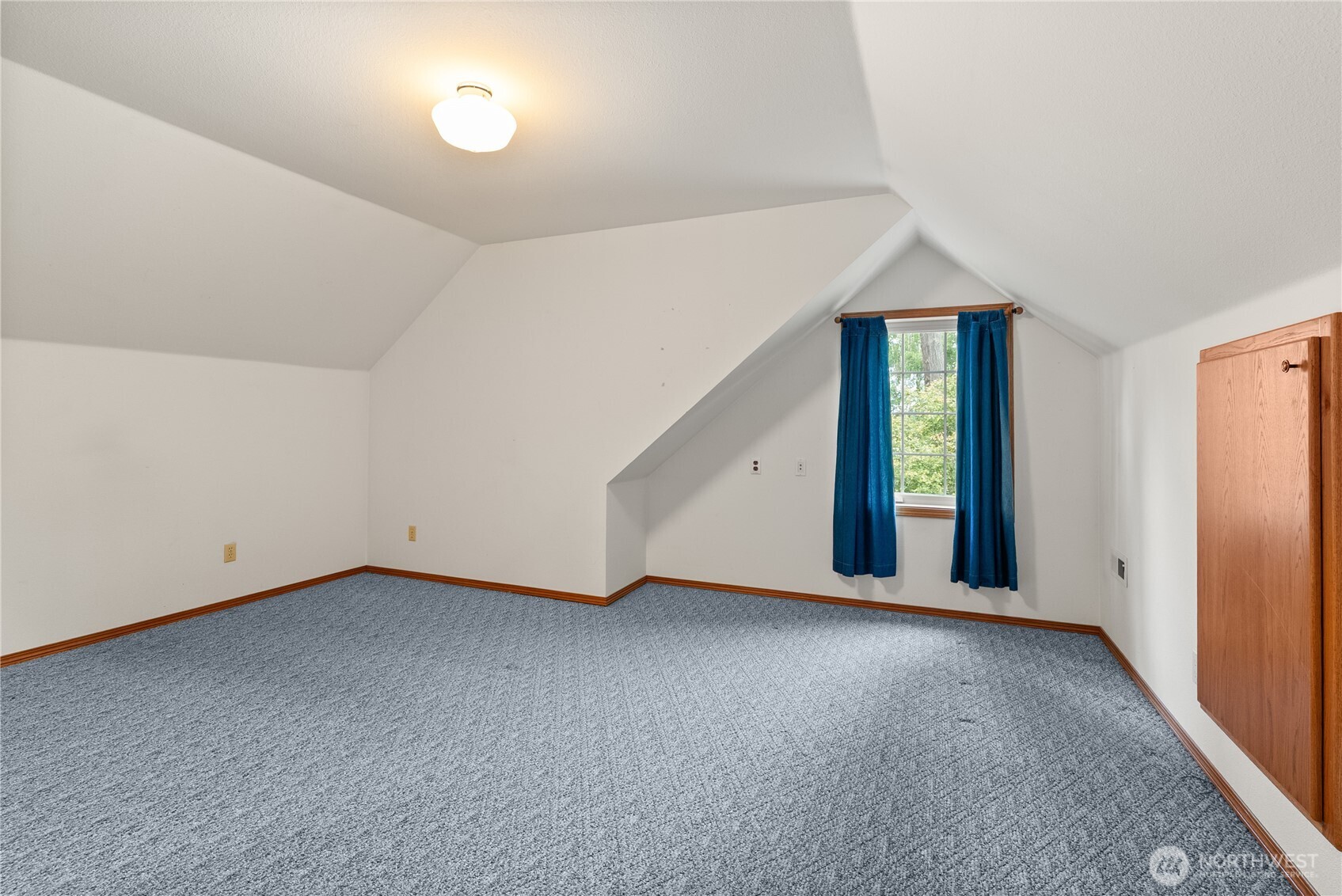 7201 Holly Hedge 8 Property Photo 28