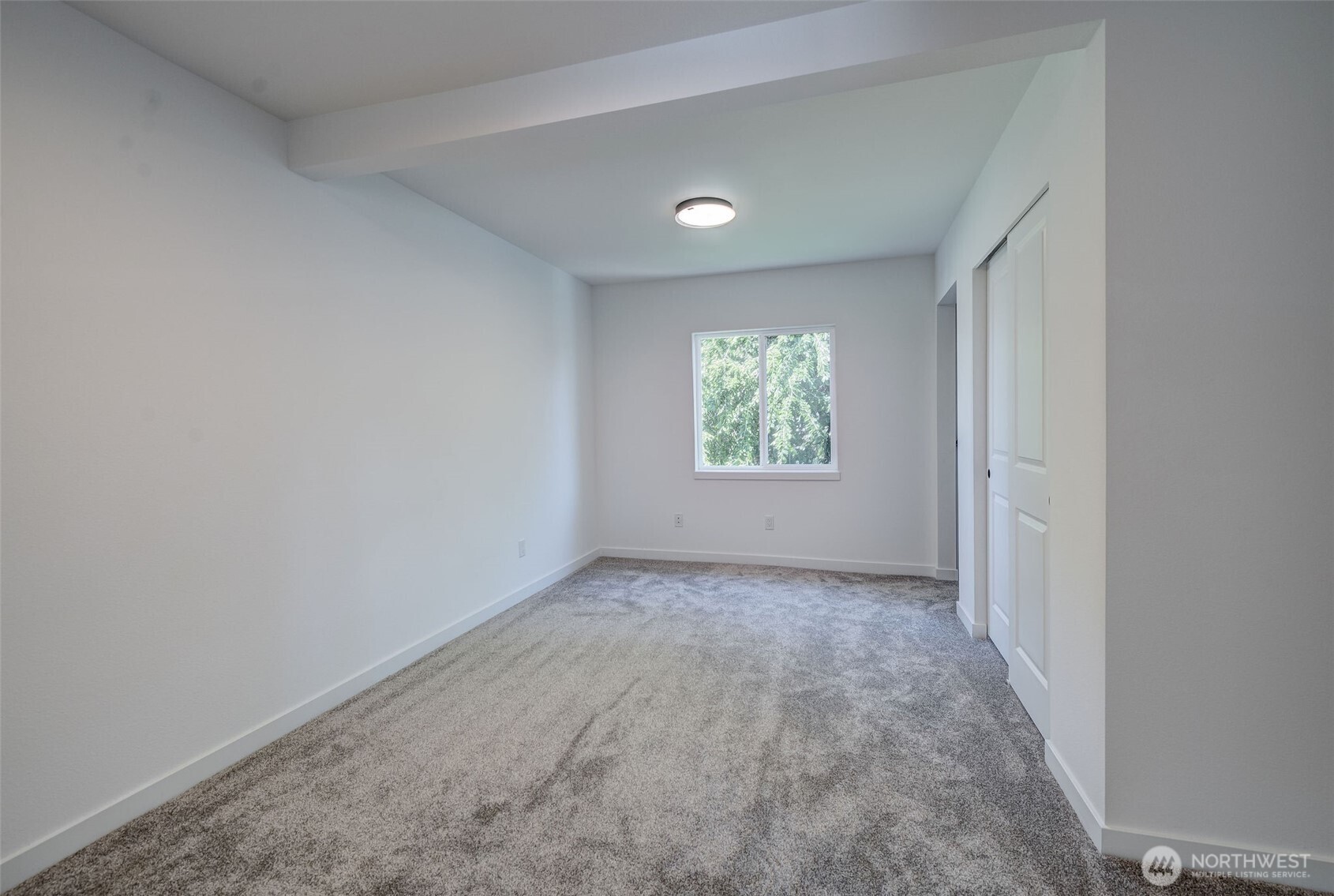 209 W Ash Street Property Photo 25