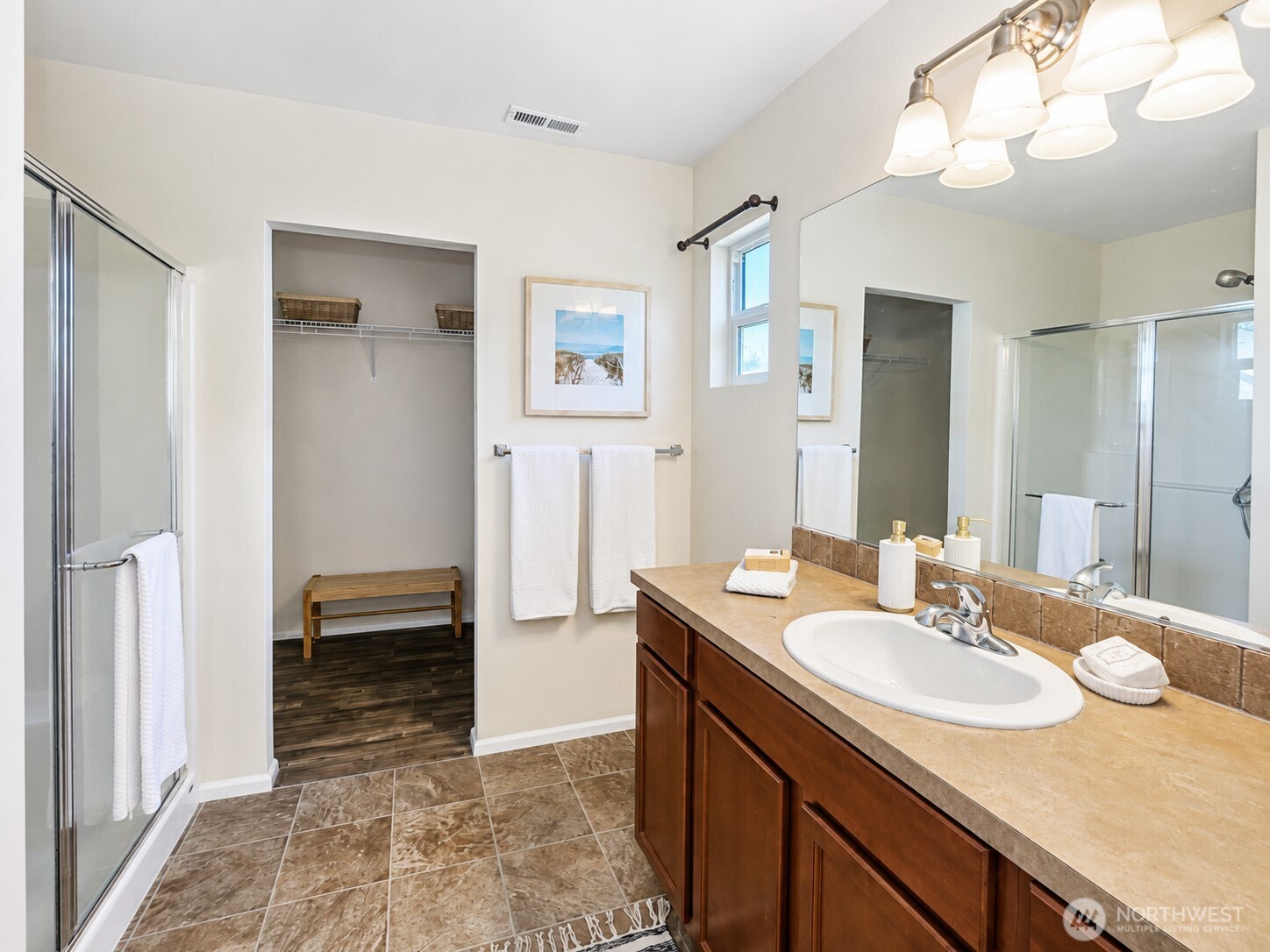 20182 110th Place Property Photo 13