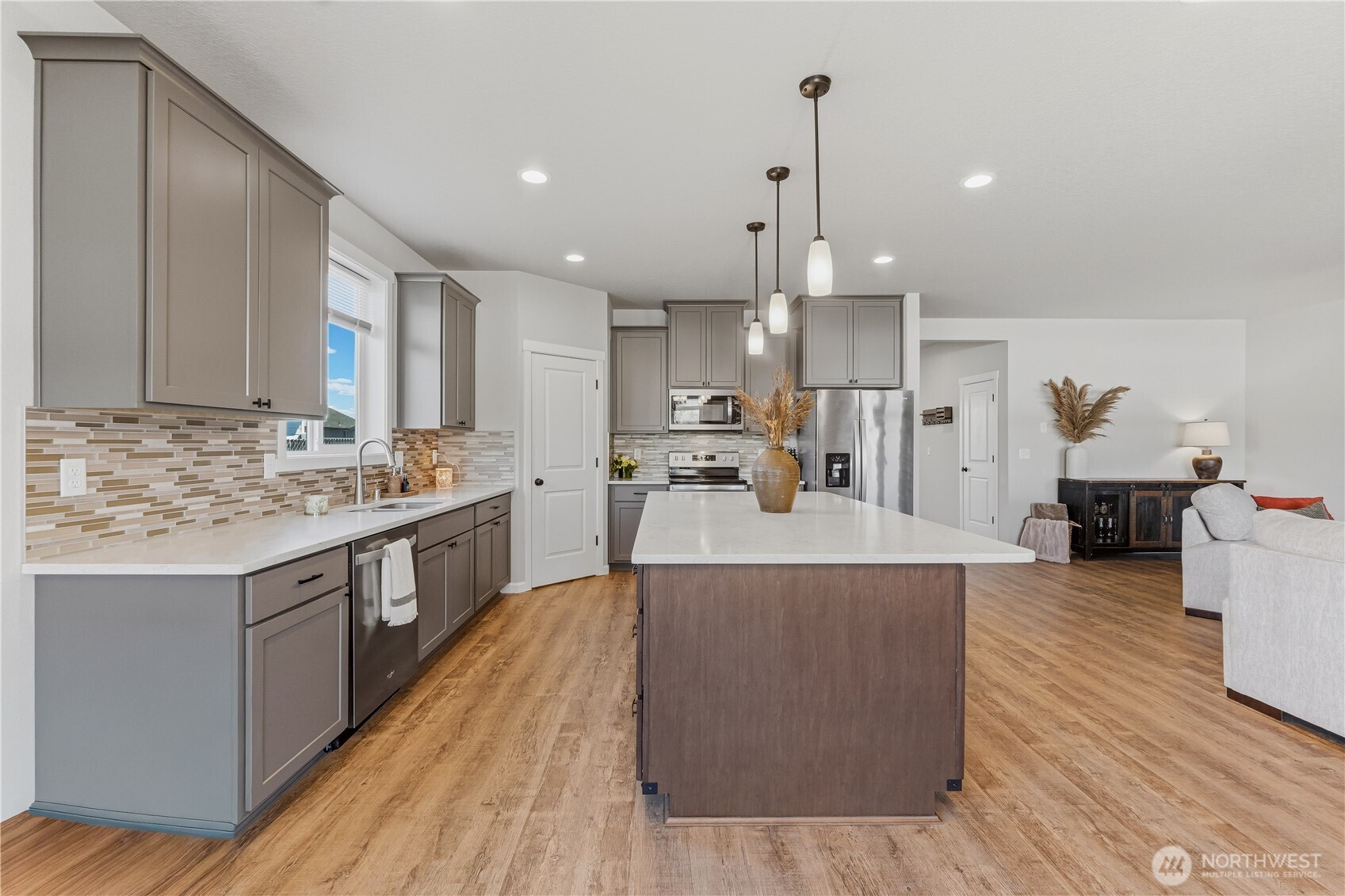 1001 Redmond Avenue Property Photo 11