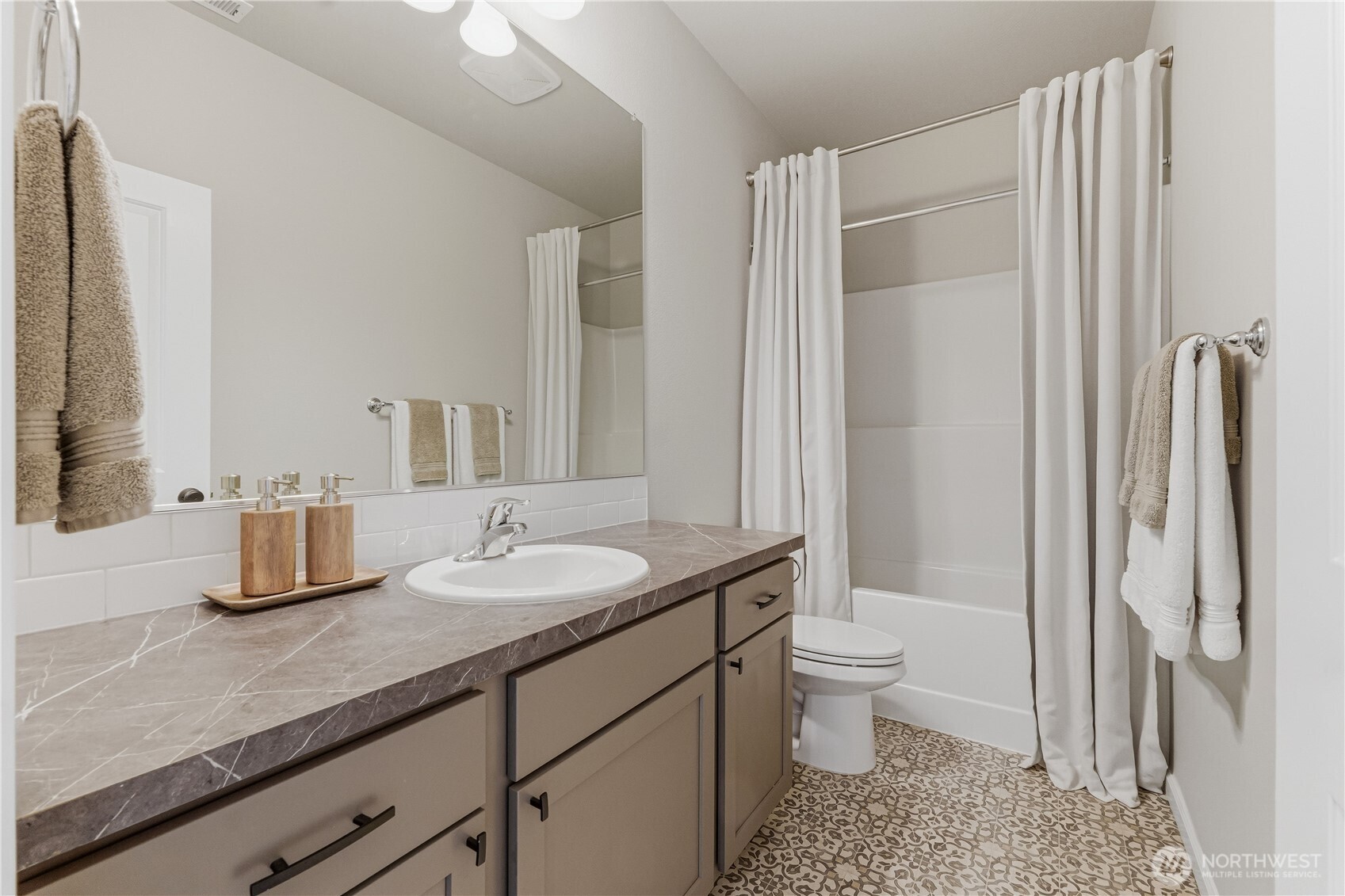 1001 Redmond Avenue Property Photo 19