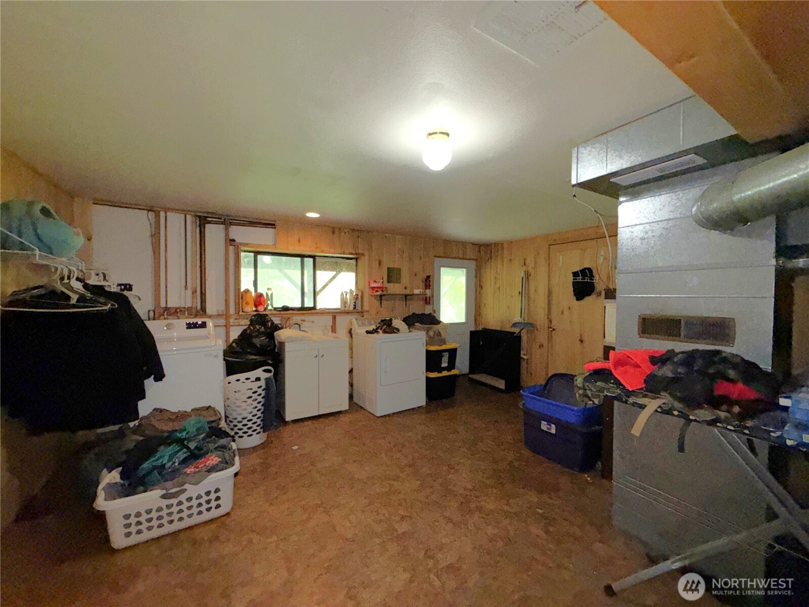 1742 Toroda Creek Road Property Photo 16