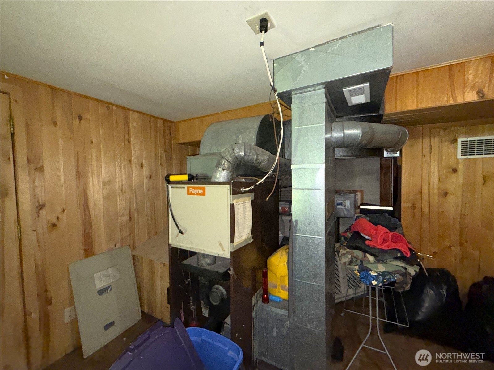 1742 Toroda Creek Road Property Photo 18
