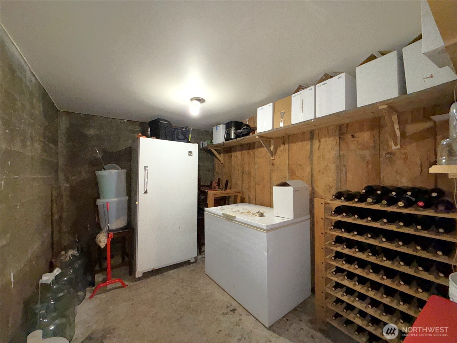 1742 Toroda Creek Road Property Photo 21