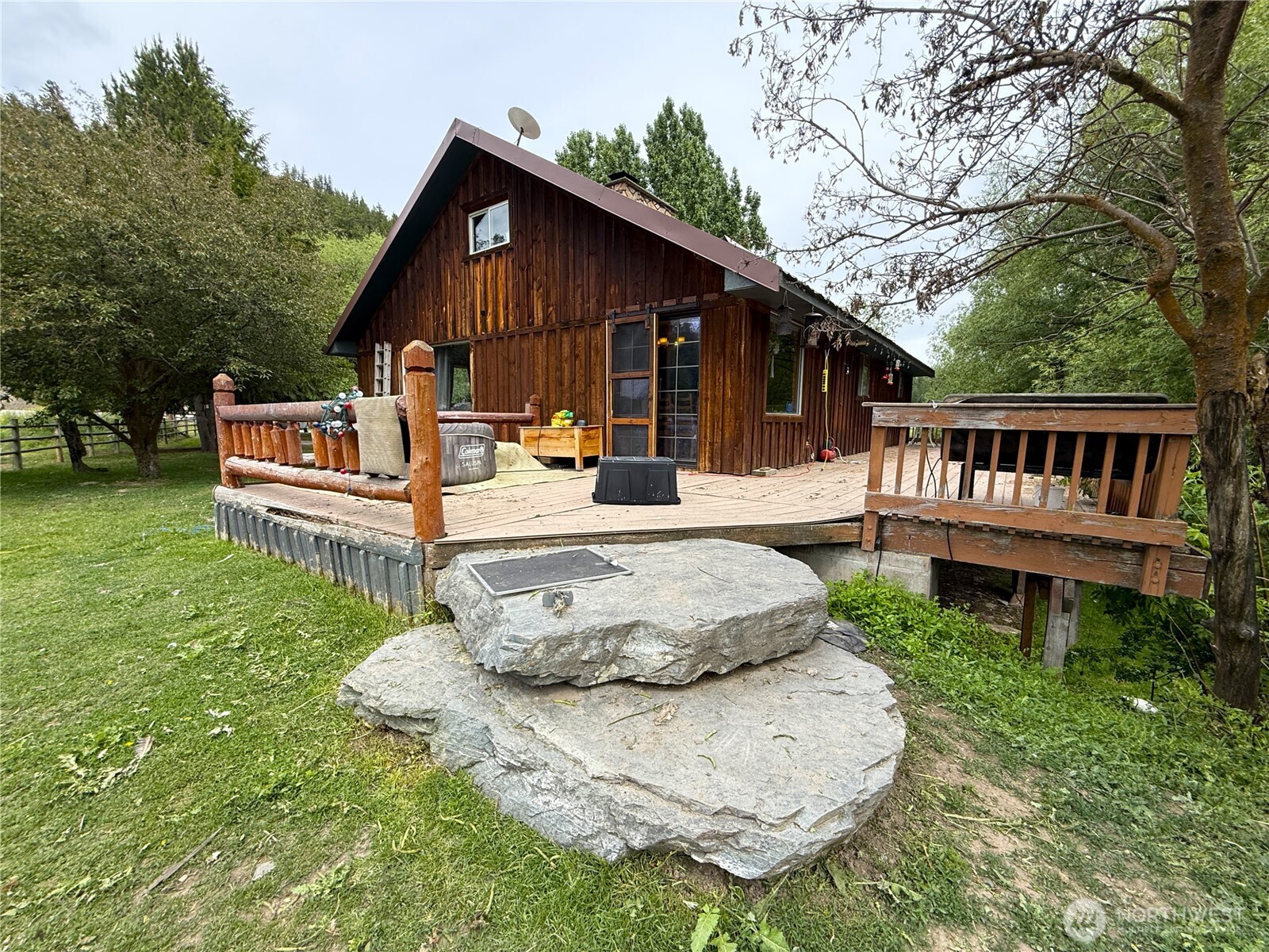 1742 Toroda Creek Road Property Photo 26