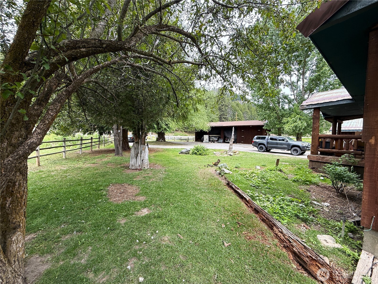 1742 Toroda Creek Road Property Photo 36