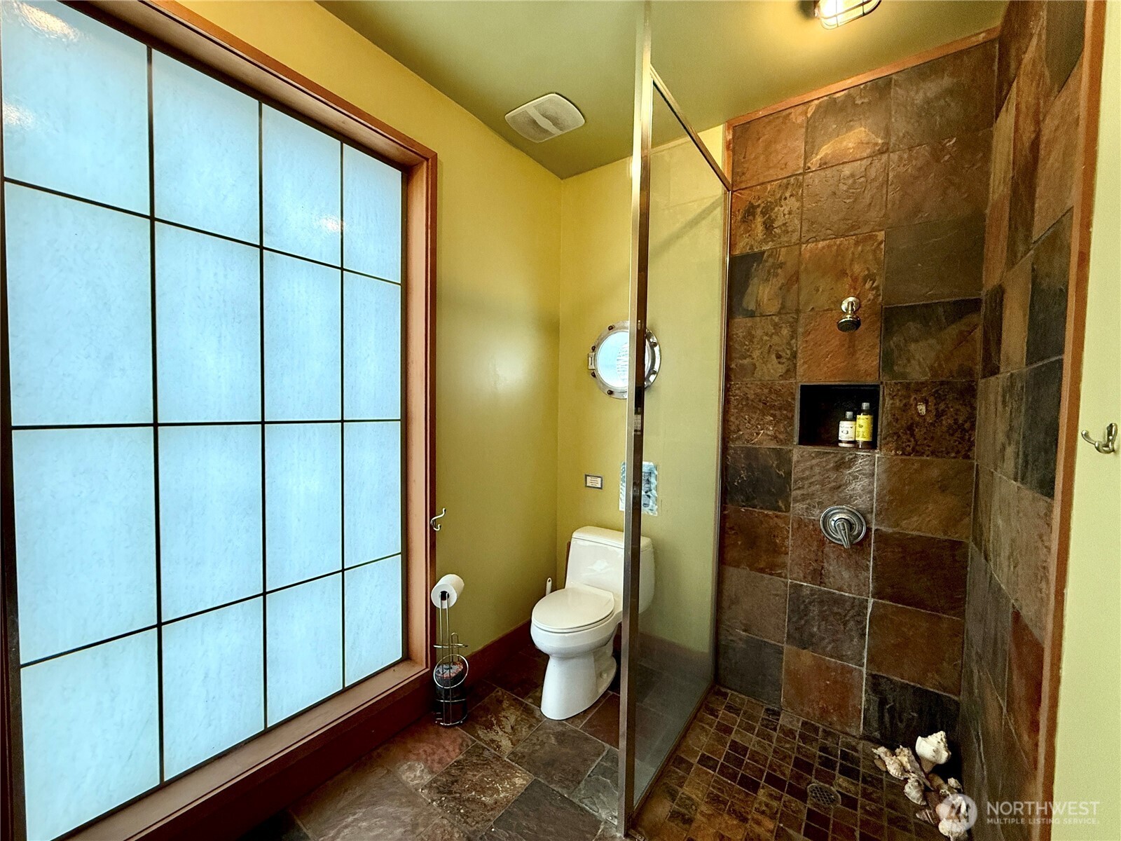 174 Sea Wind Lane Property Photo 32