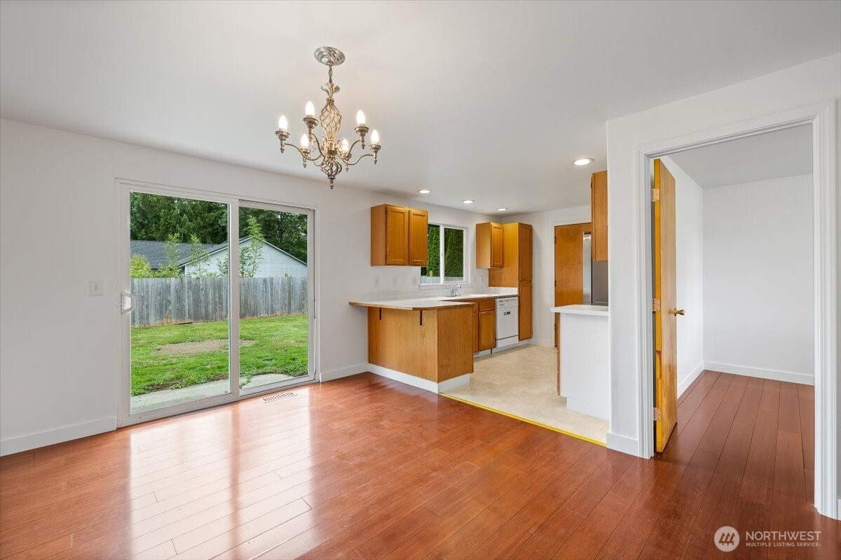 2521 Spruce Road Property Photo 5