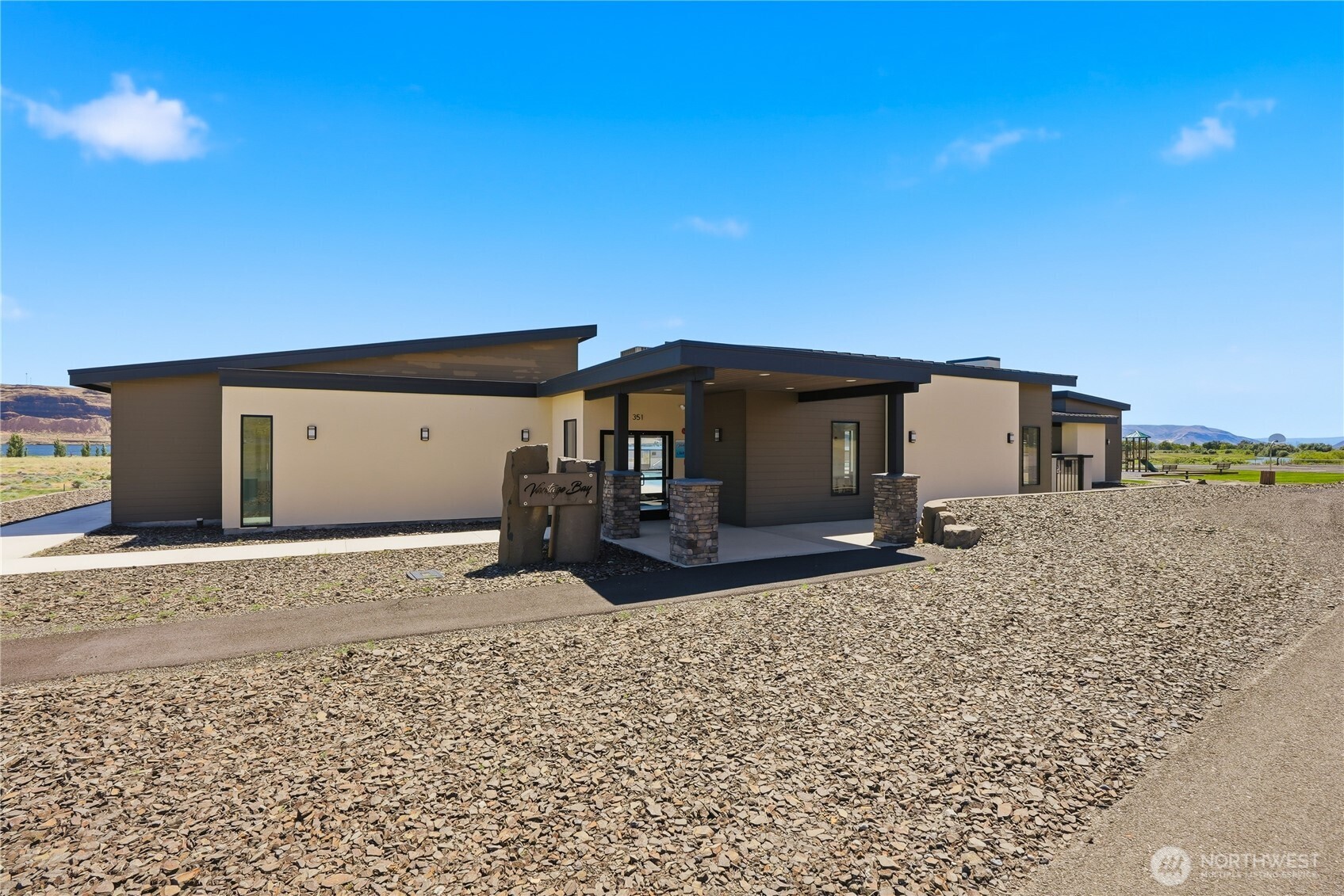 171 Bridgeview Drive Property Photo 34
