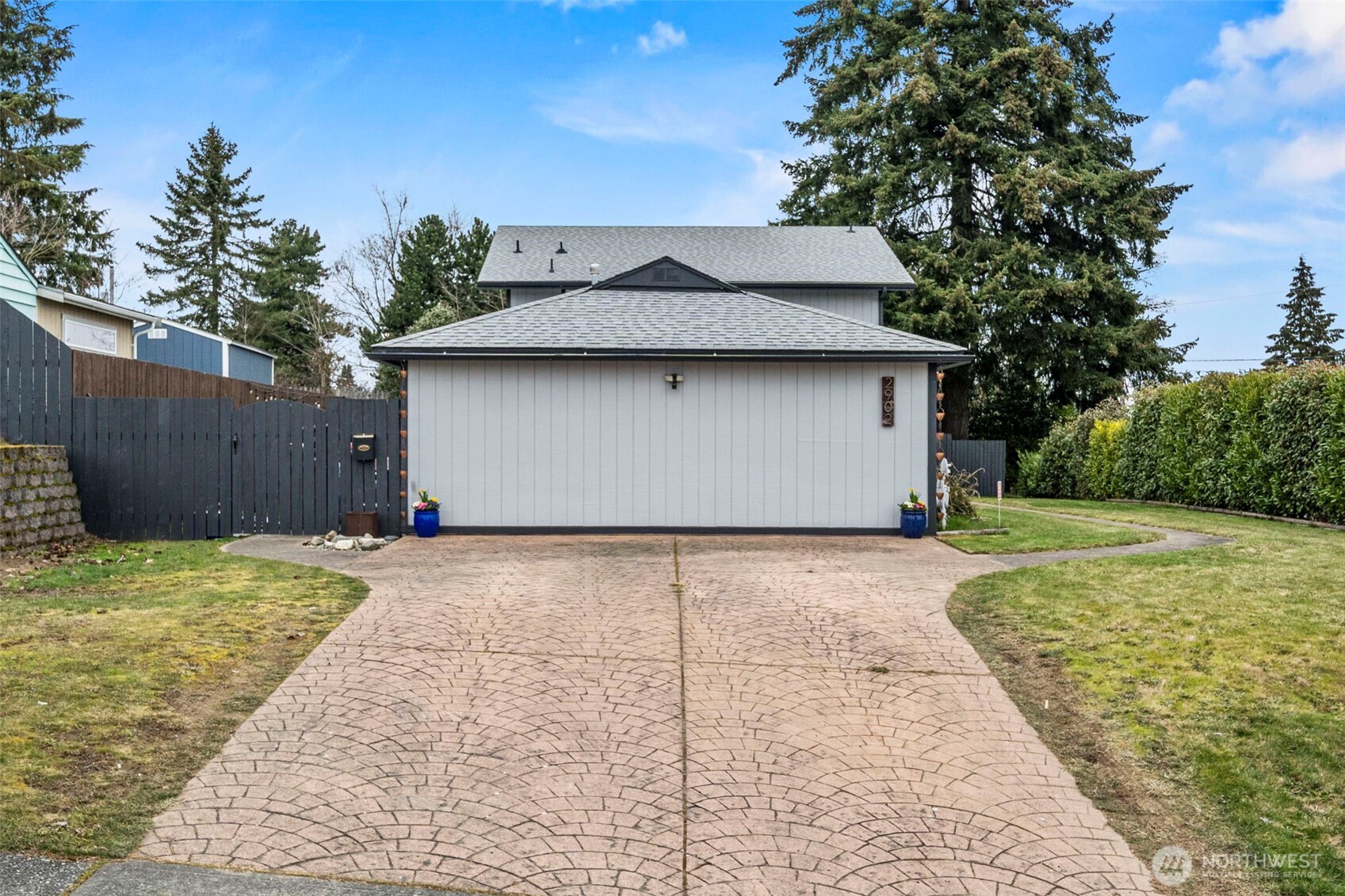 2902 N Orchard Property Photo 2