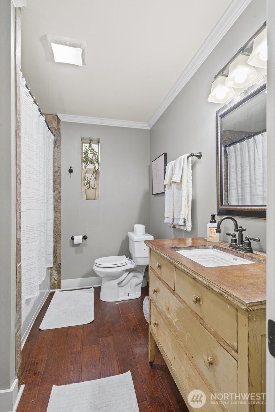 2902 N Orchard Property Photo 31