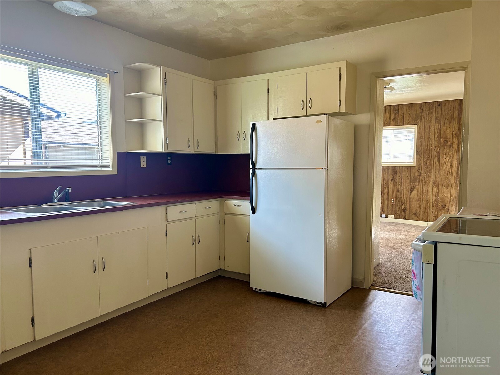 2428 Pacific Avenue Property Photo 4
