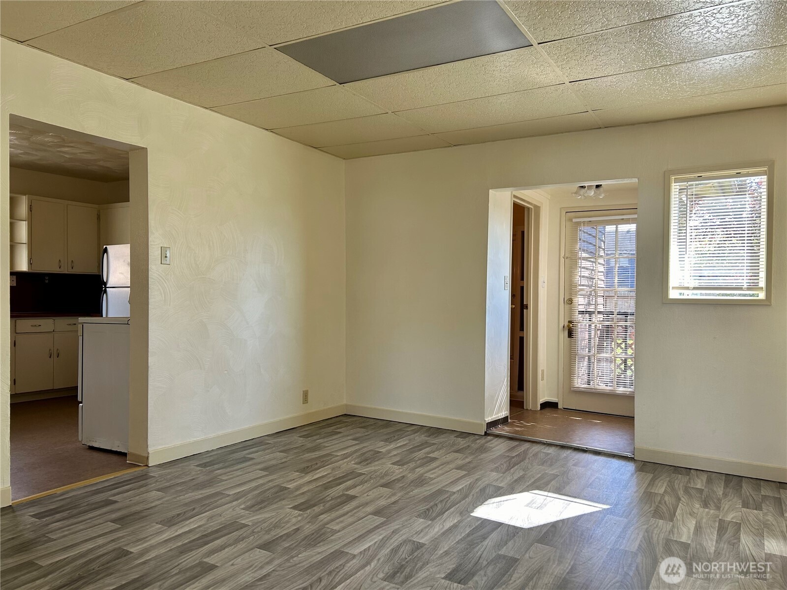 2428 Pacific Avenue Property Photo 6