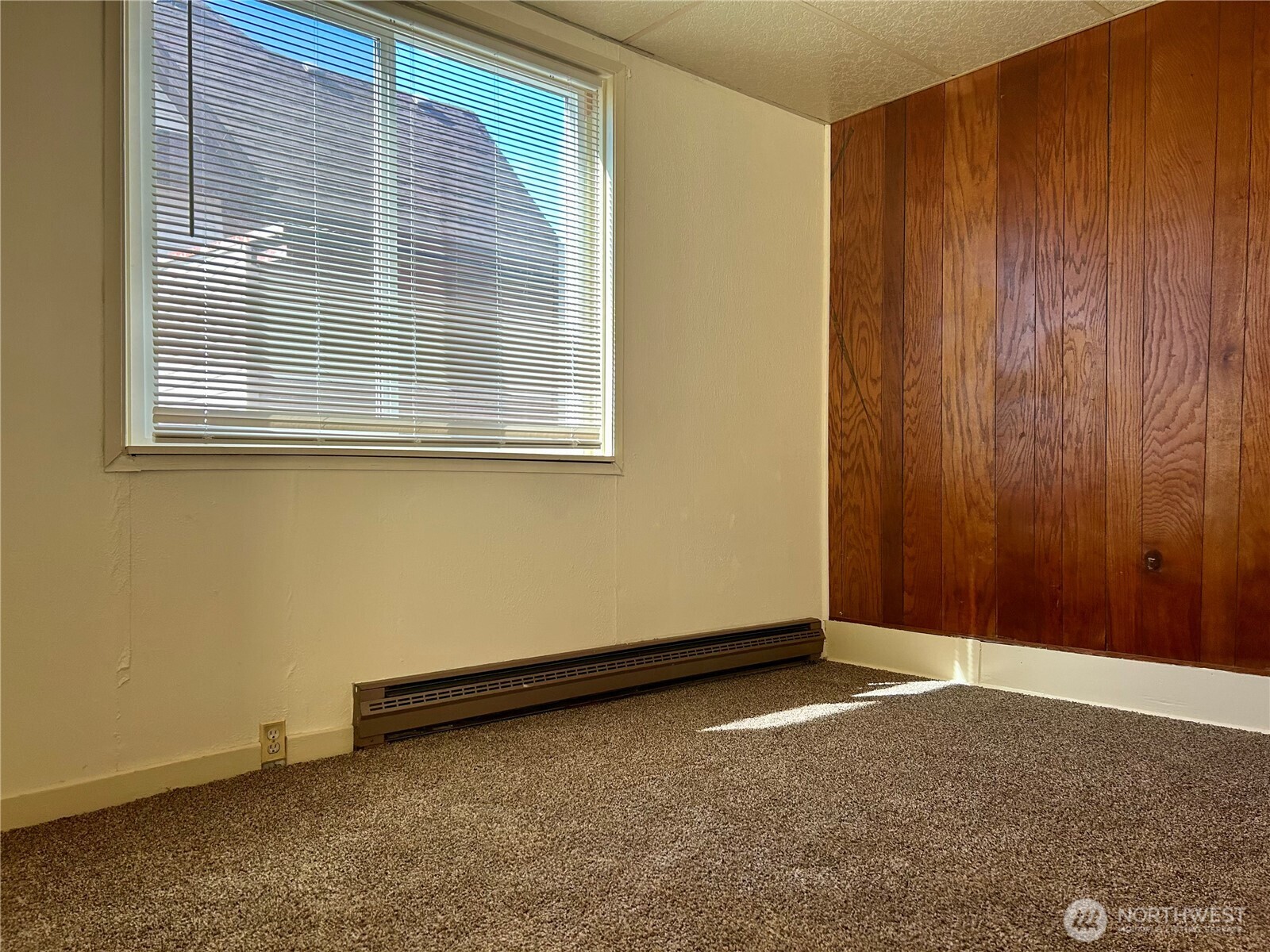 2428 Pacific Avenue Property Photo 8