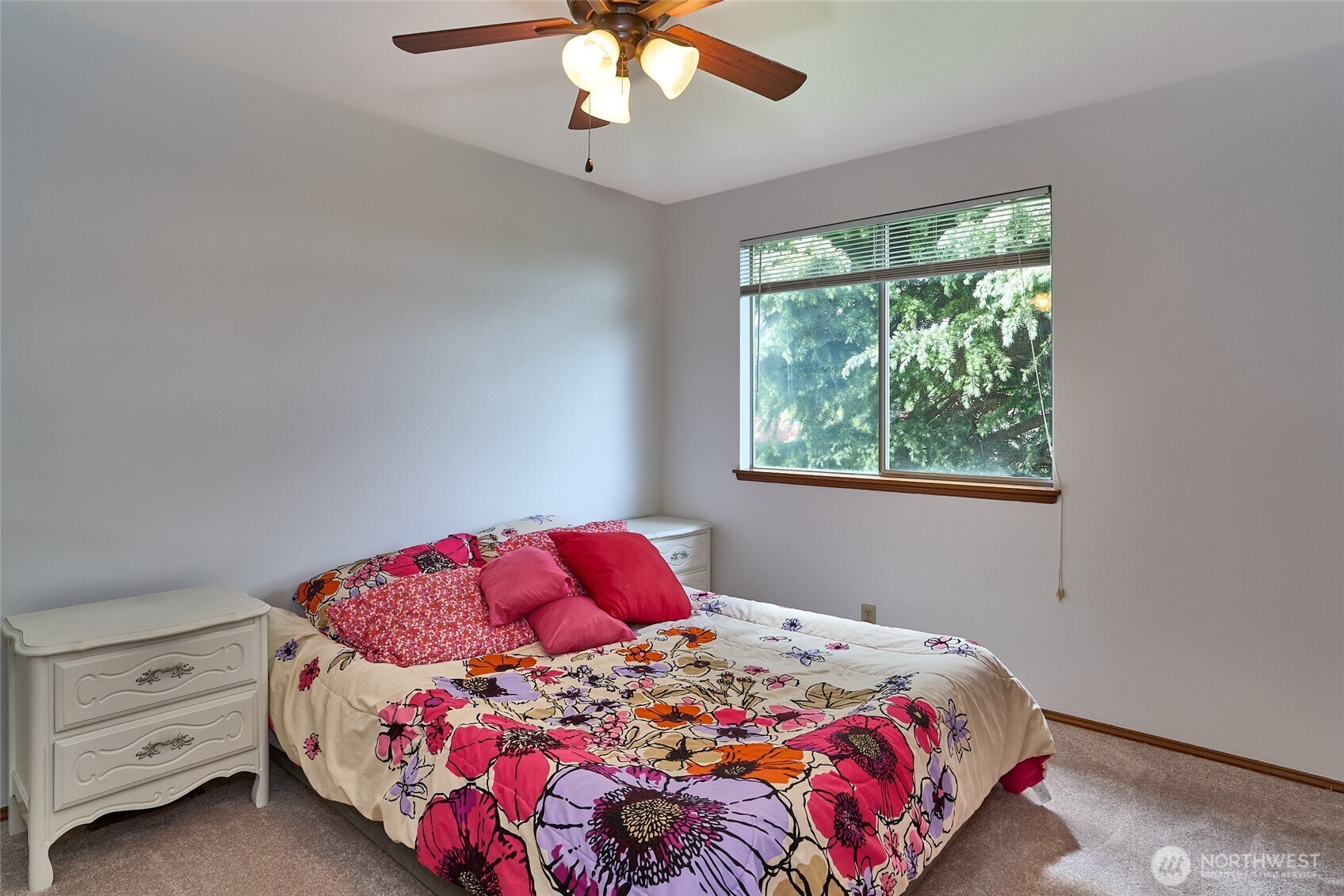 1404 S 290th Place Property Photo 12