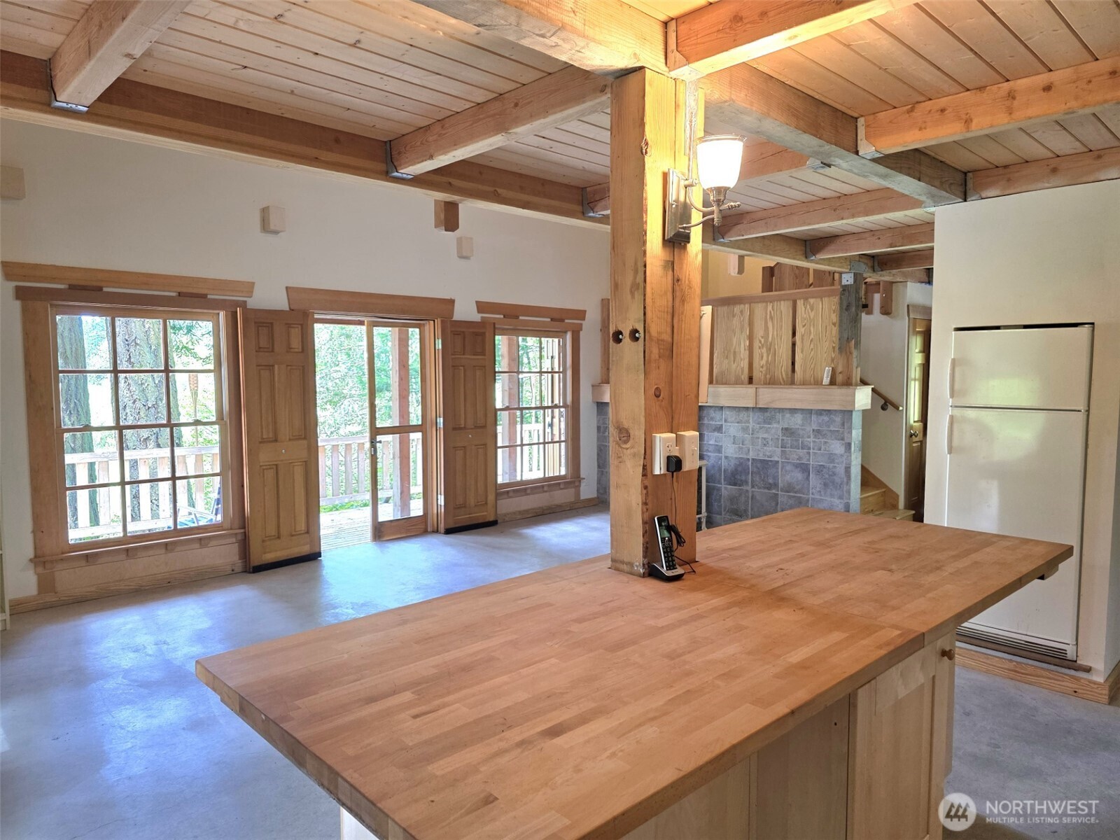 17743 Clear Lake Boulevard Property Photo 5
