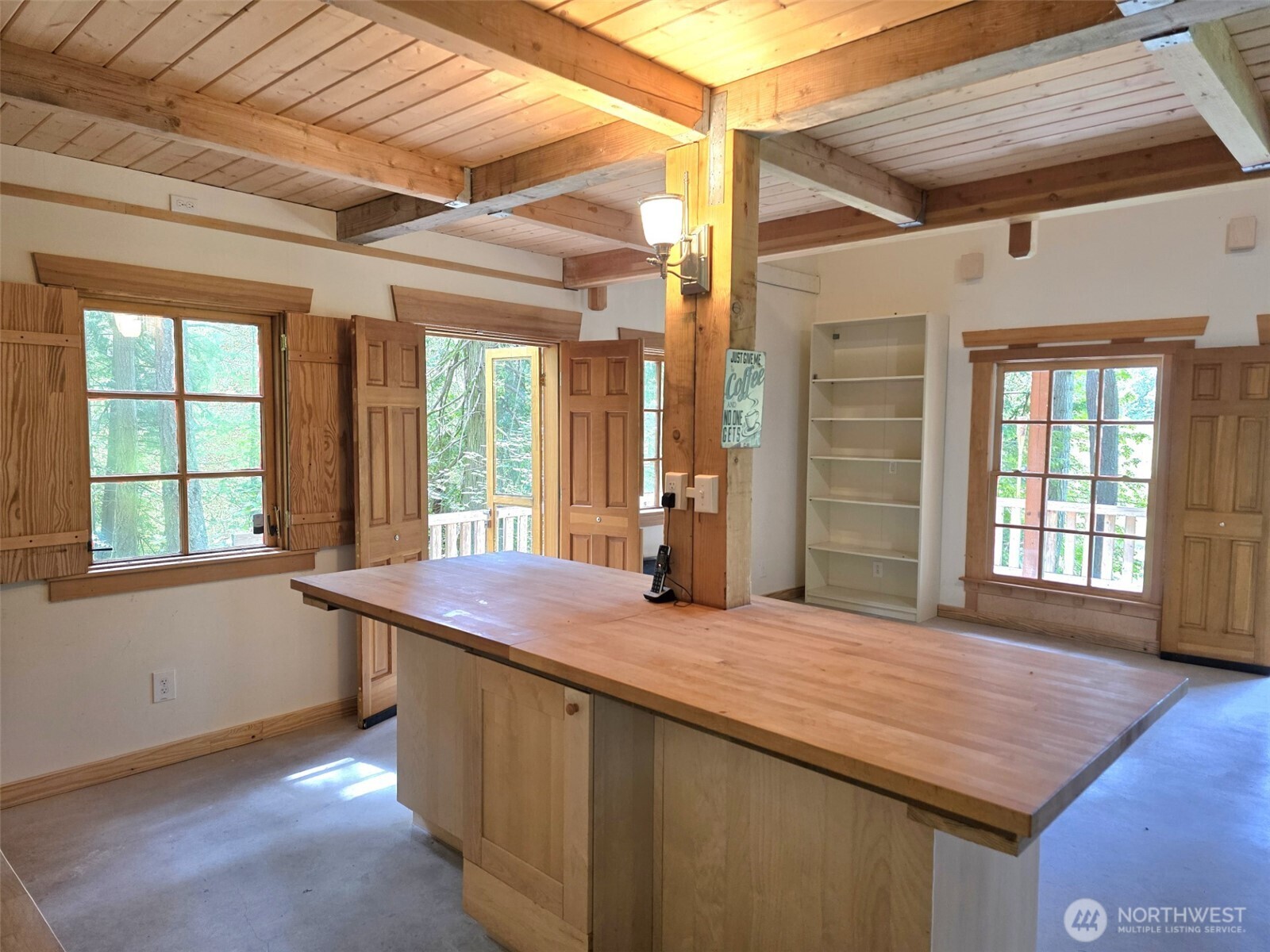 17743 Clear Lake Boulevard Property Photo 6