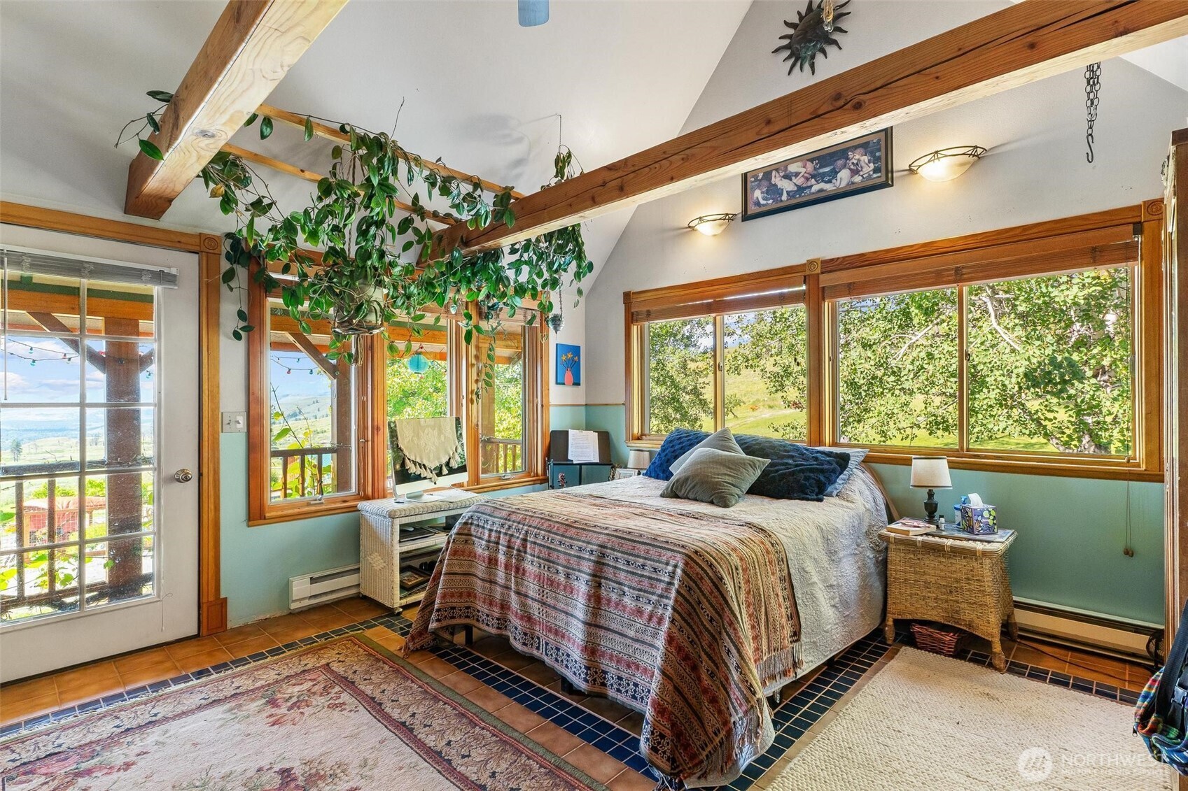 2536948 Property Photo 11