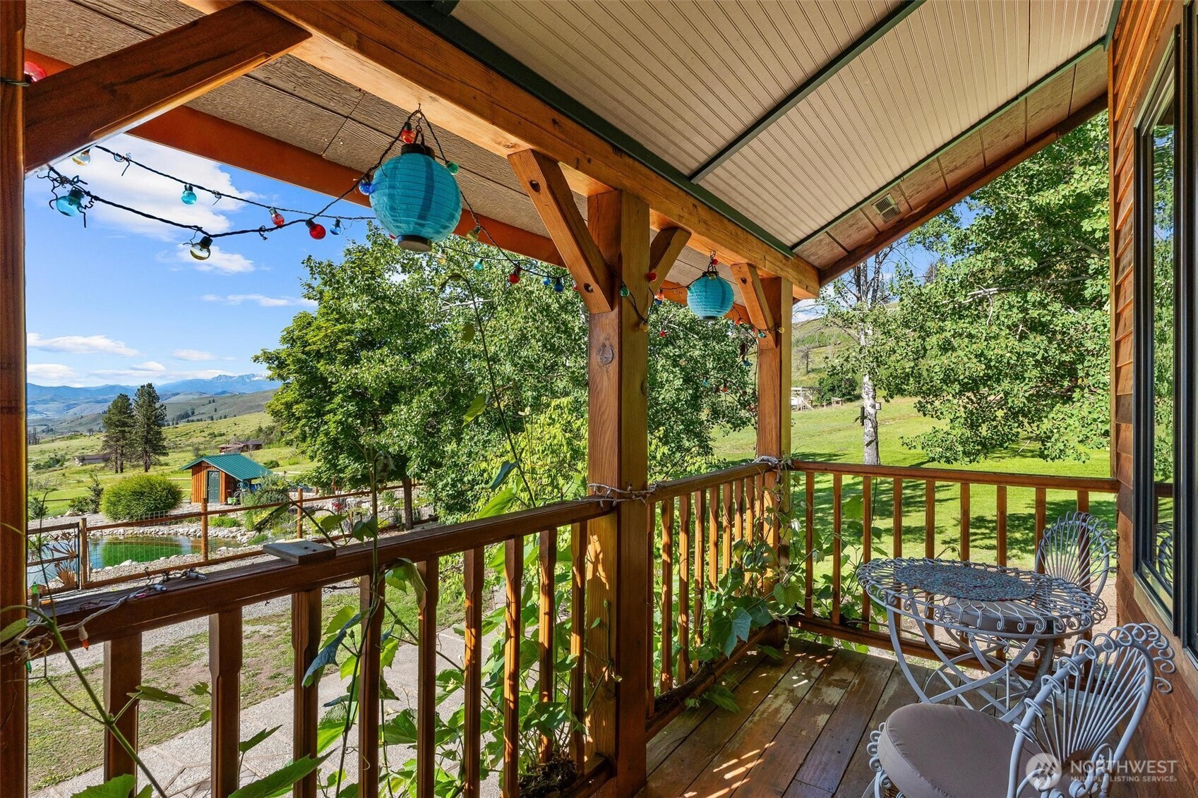 2536948 Property Photo 12