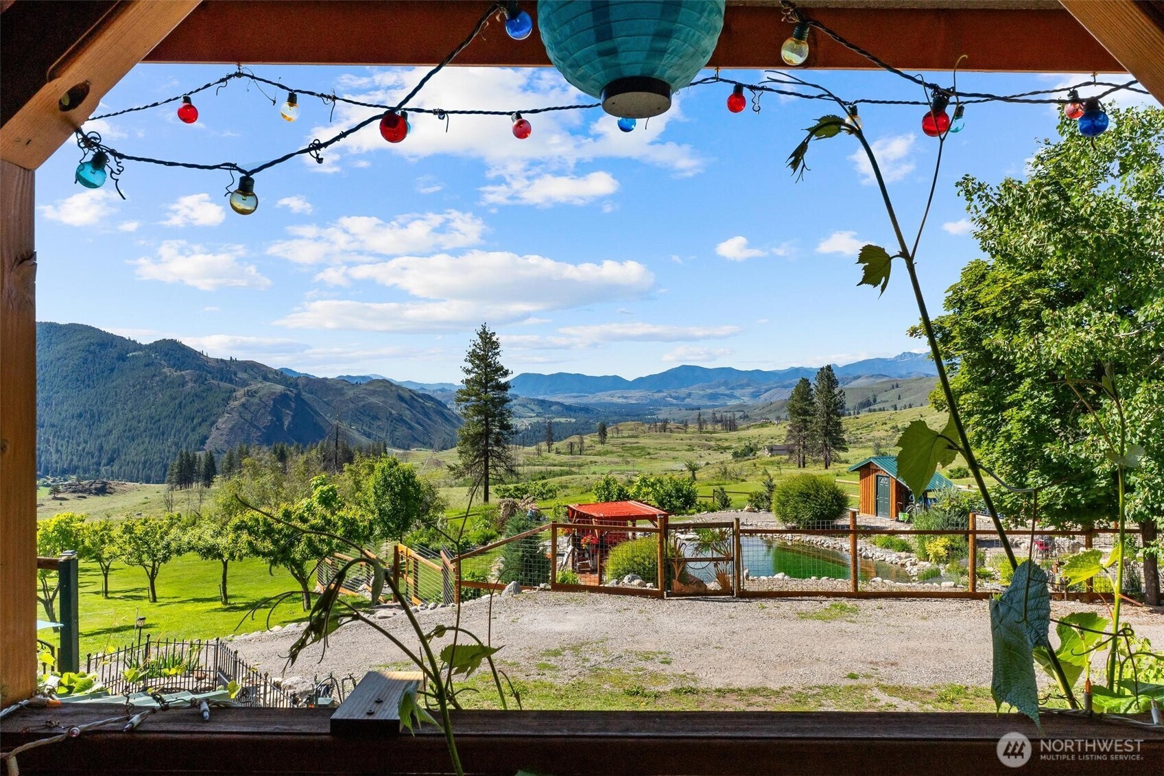 2536948 Property Photo 13