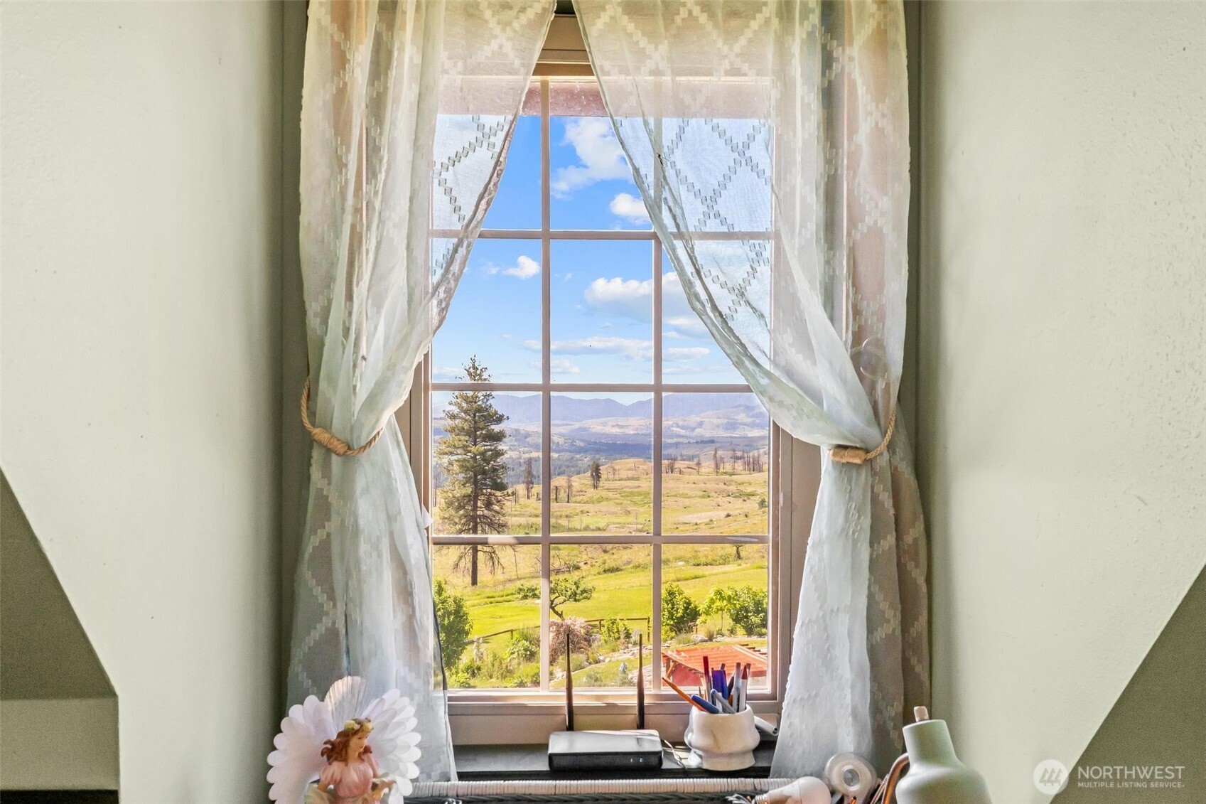 2536948 Property Photo 20