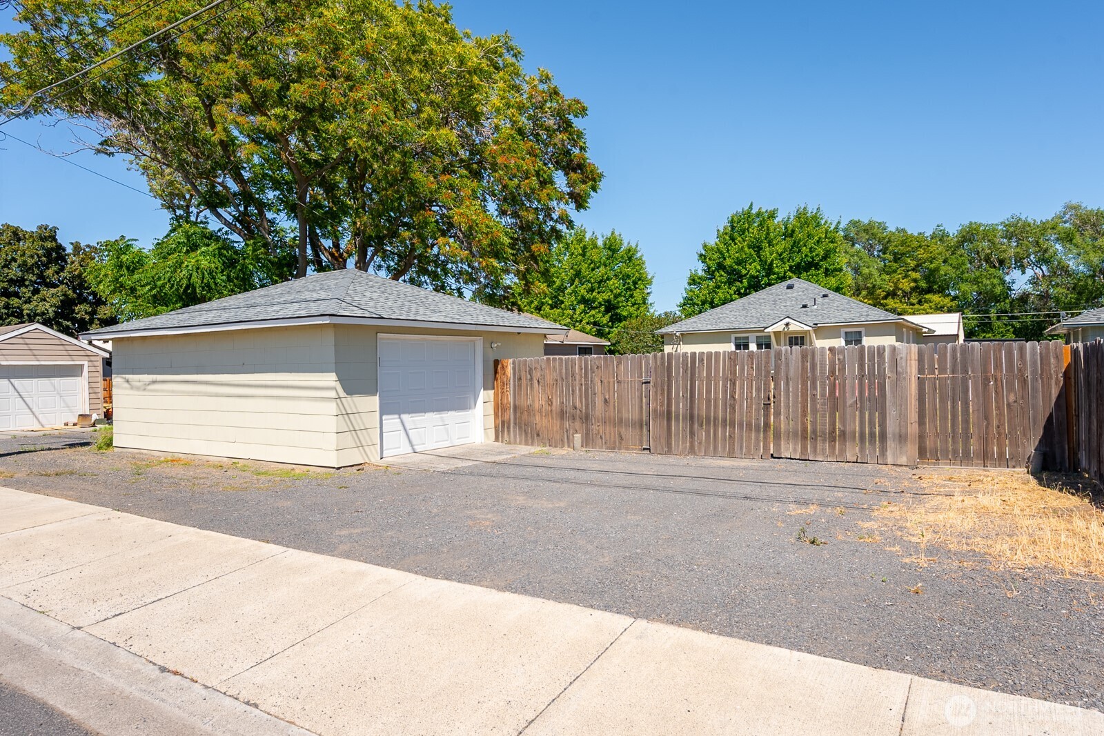 759 C Street Property Photo 2