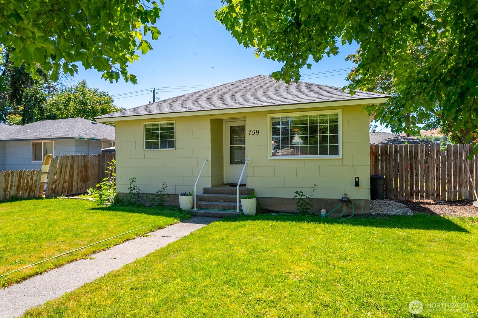 759 C Street Property Photo 4