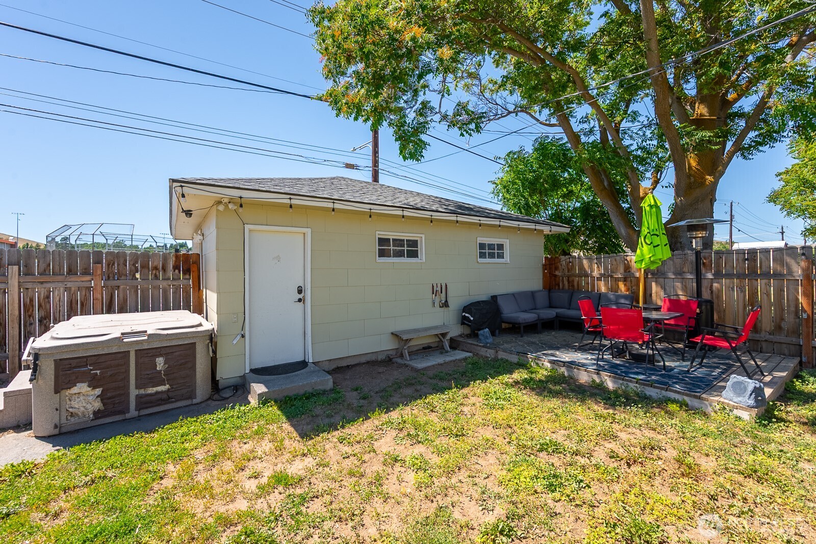 759 C Street Property Photo 5