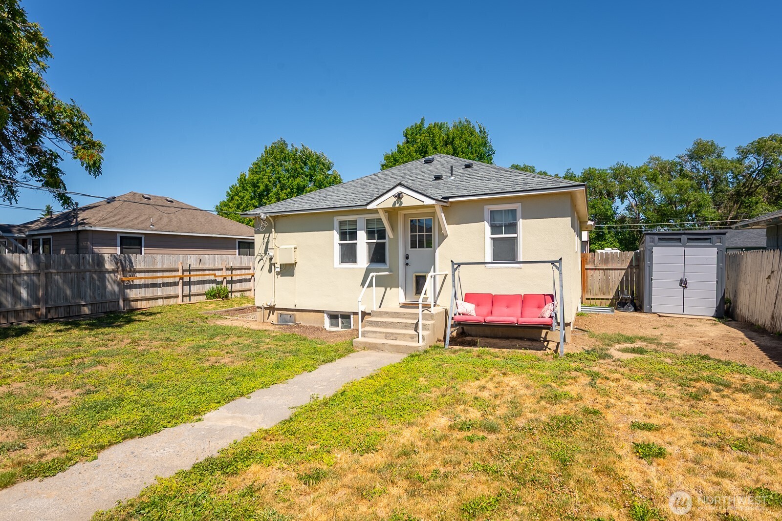 759 C Street Property Photo 6