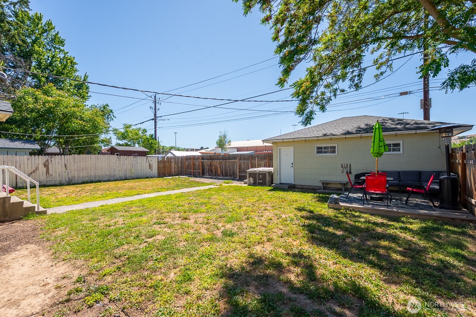 759 C Street Property Photo 9