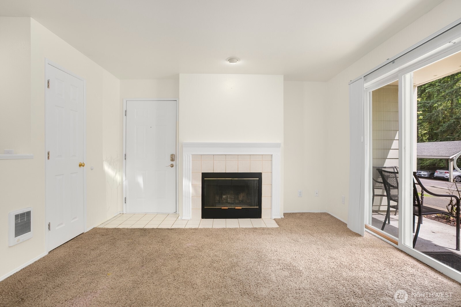 6525 200th Street 101 Property Photo 17