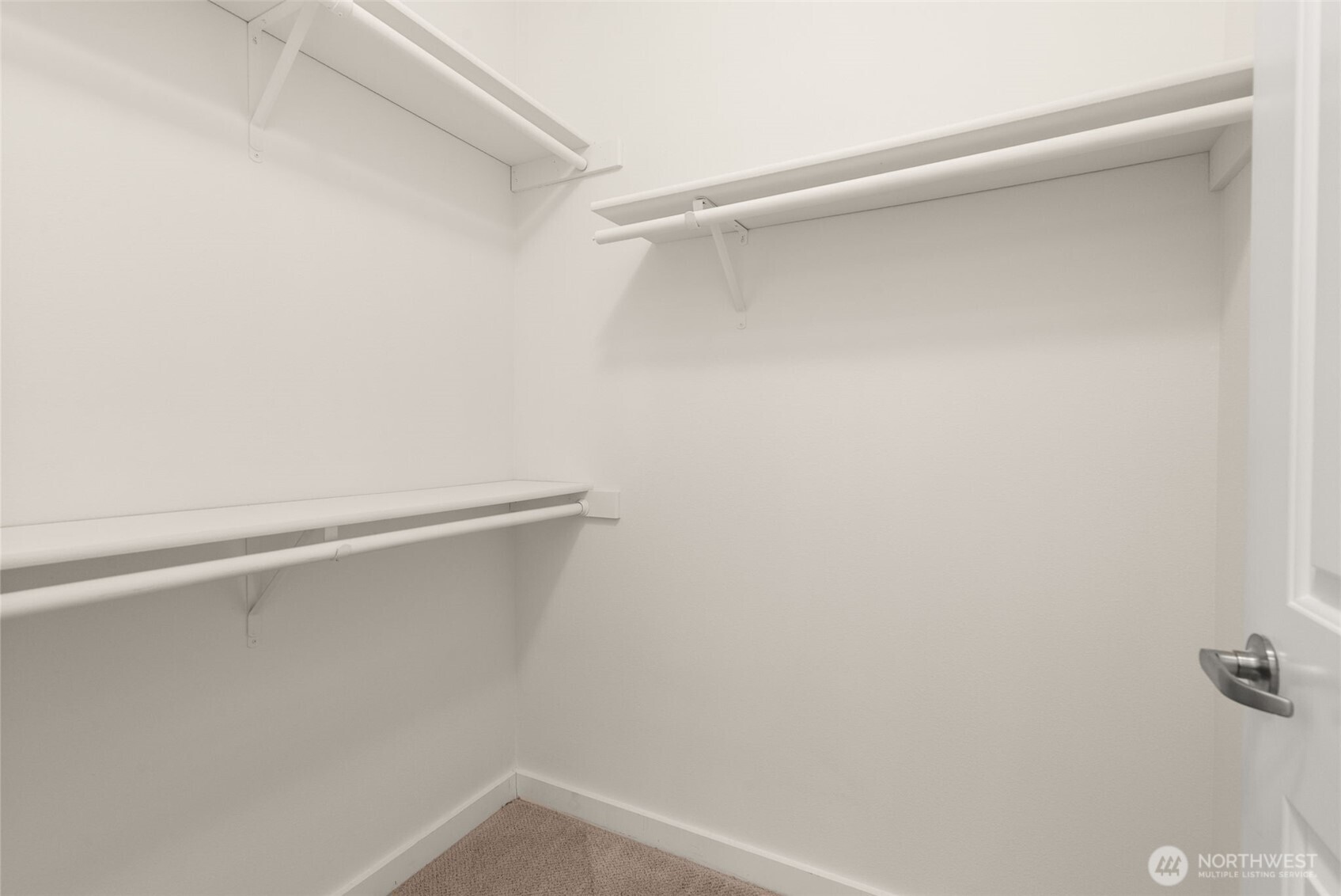 13301 Se 79th Place C405 Property Photo 8