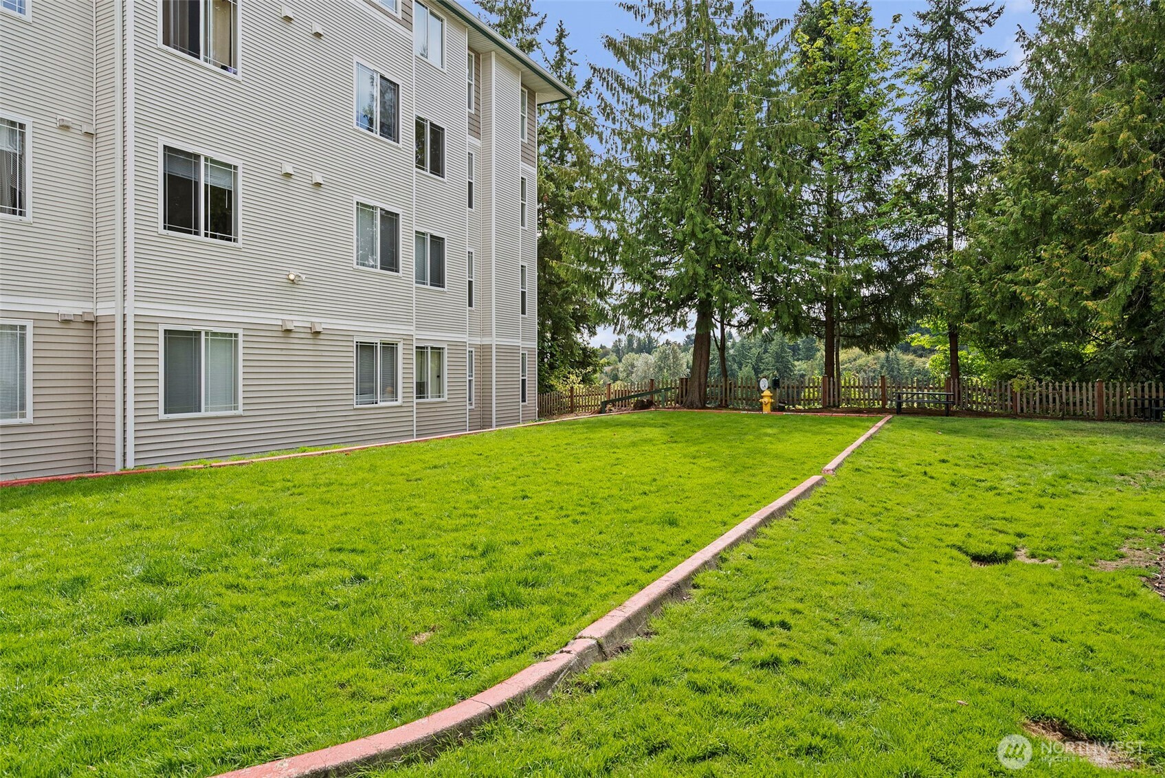 13301 Se 79th Place C405 Property Photo 20