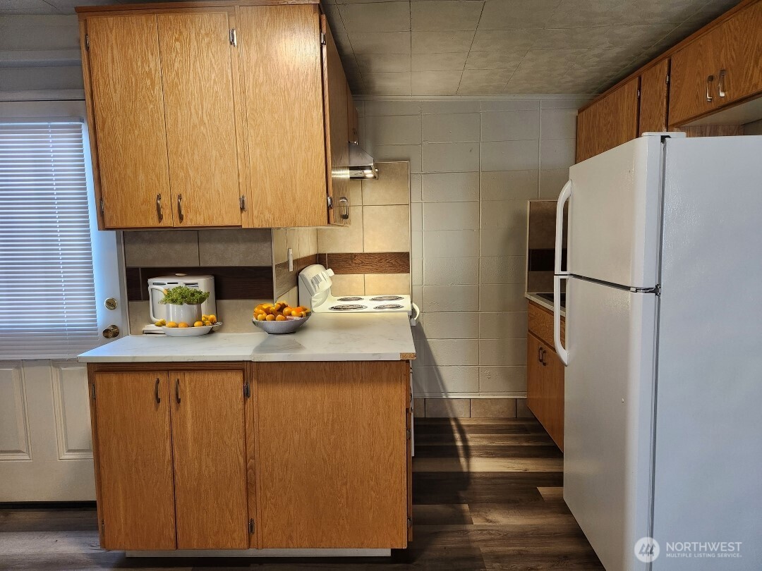 124 W Shoshone Street Property Photo 9