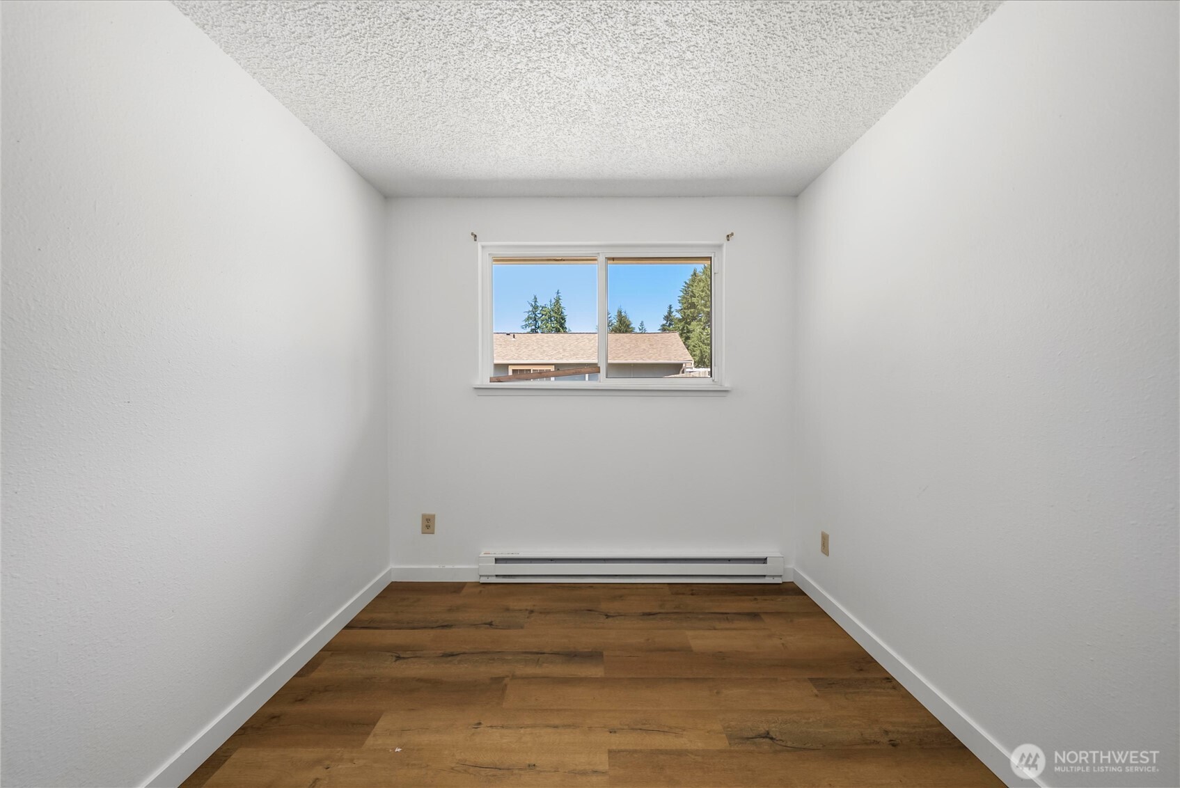 11734 Fry Avenue Property Photo 17