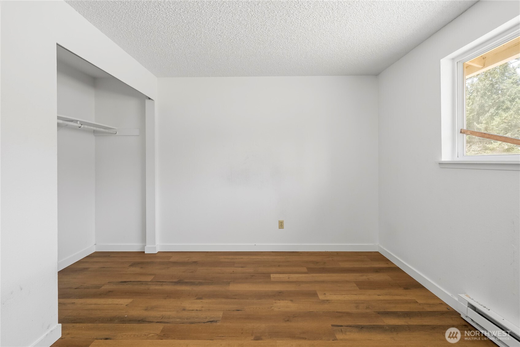 11734 Fry Avenue Property Photo 19