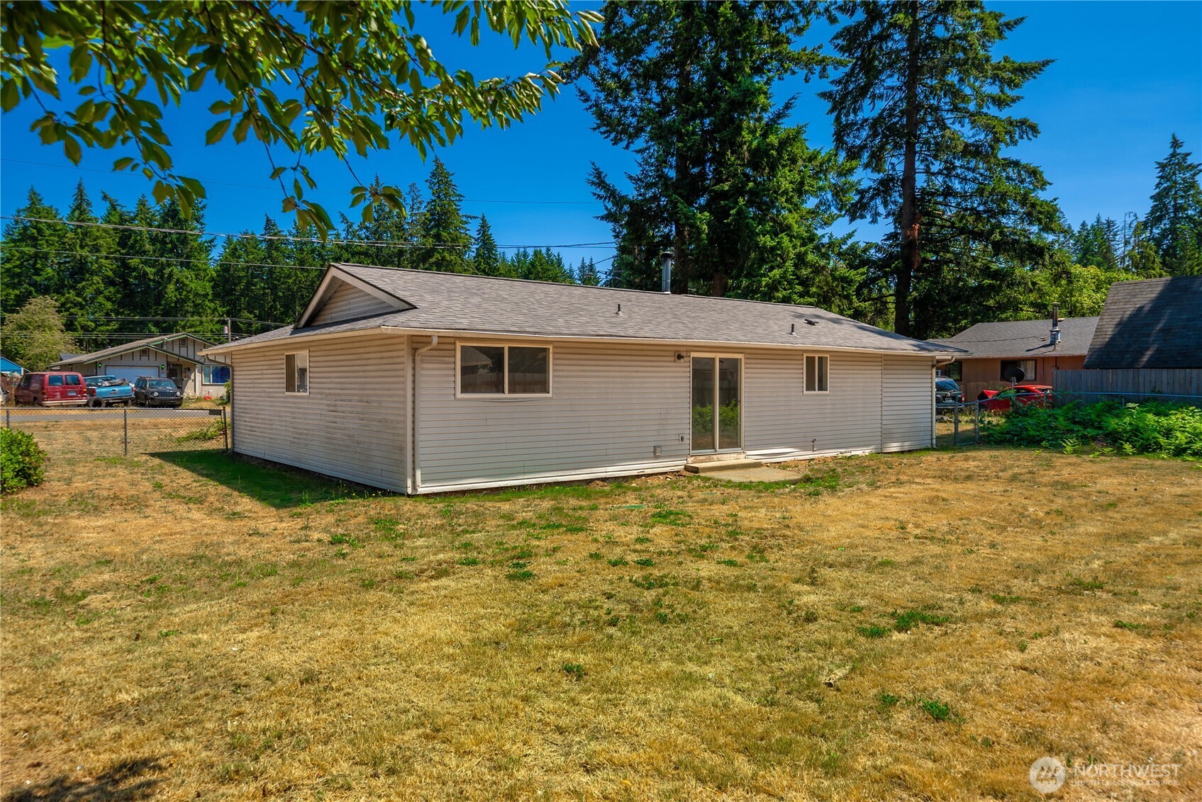 11734 Fry Avenue Property Photo 24