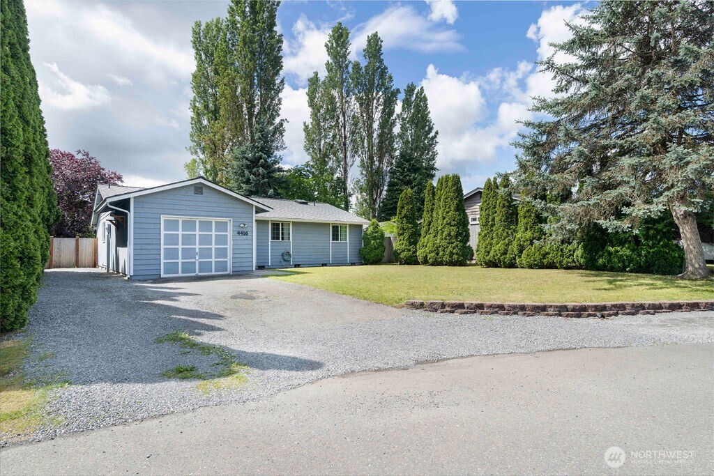 4416 125th Place Property Photo 2