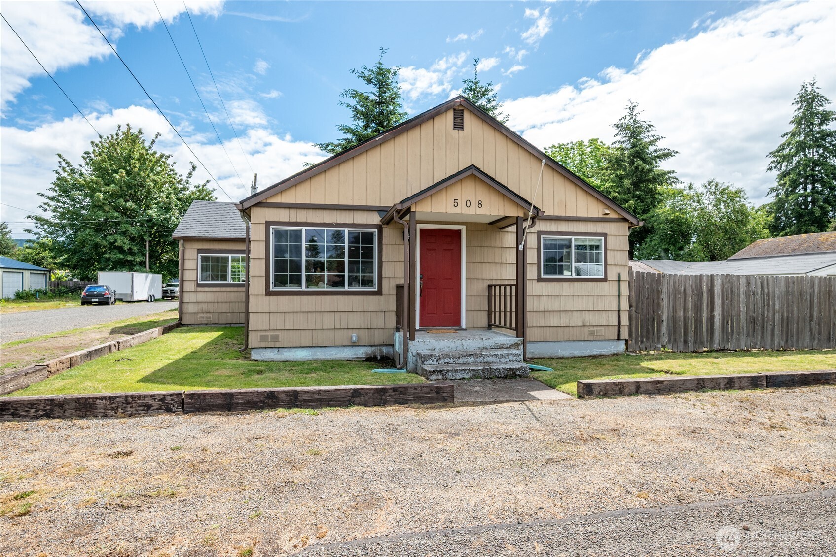 508 4th Avenue Property Photo 1