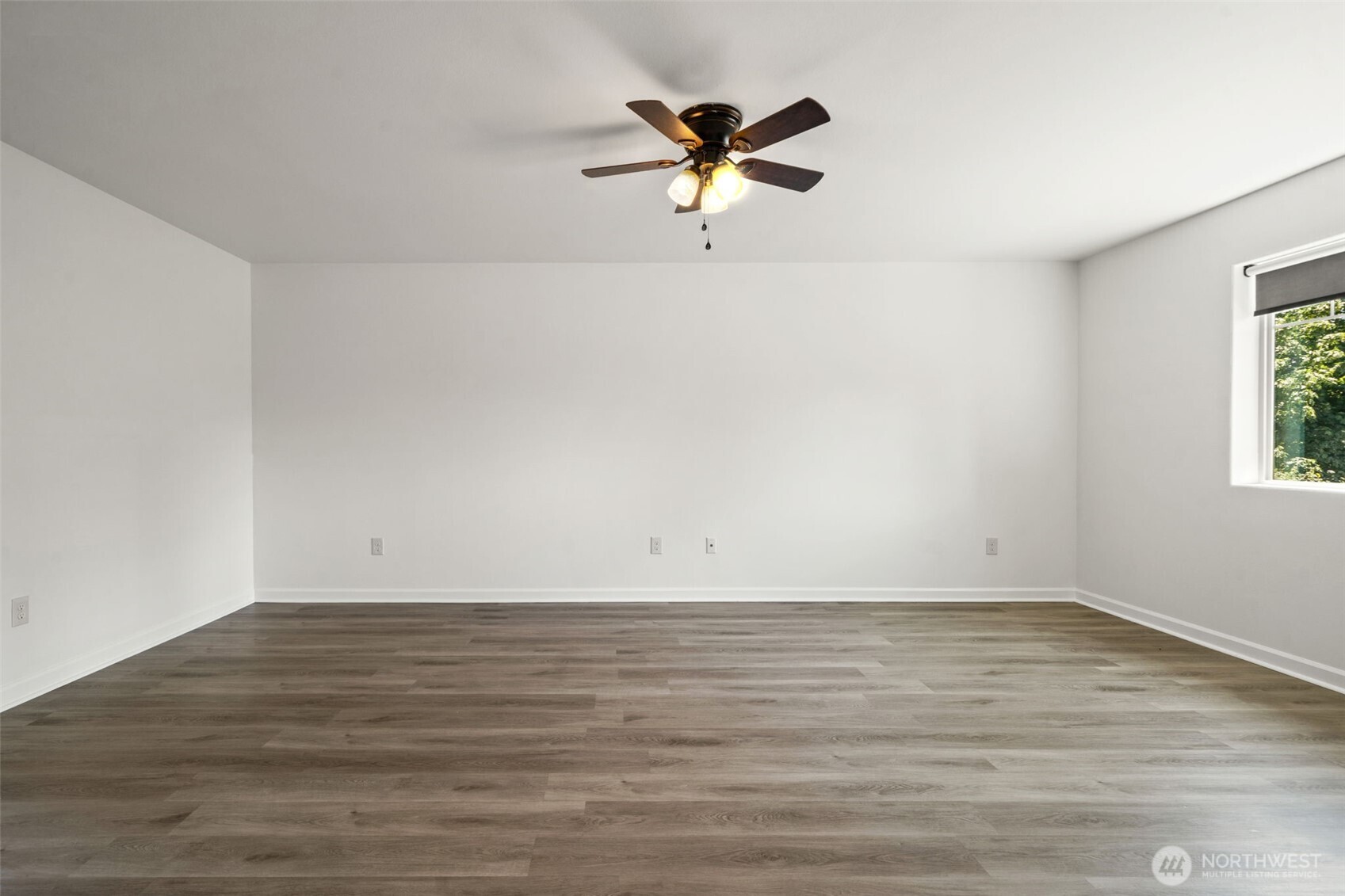220 Ne Tronson Circle Property Photo 22