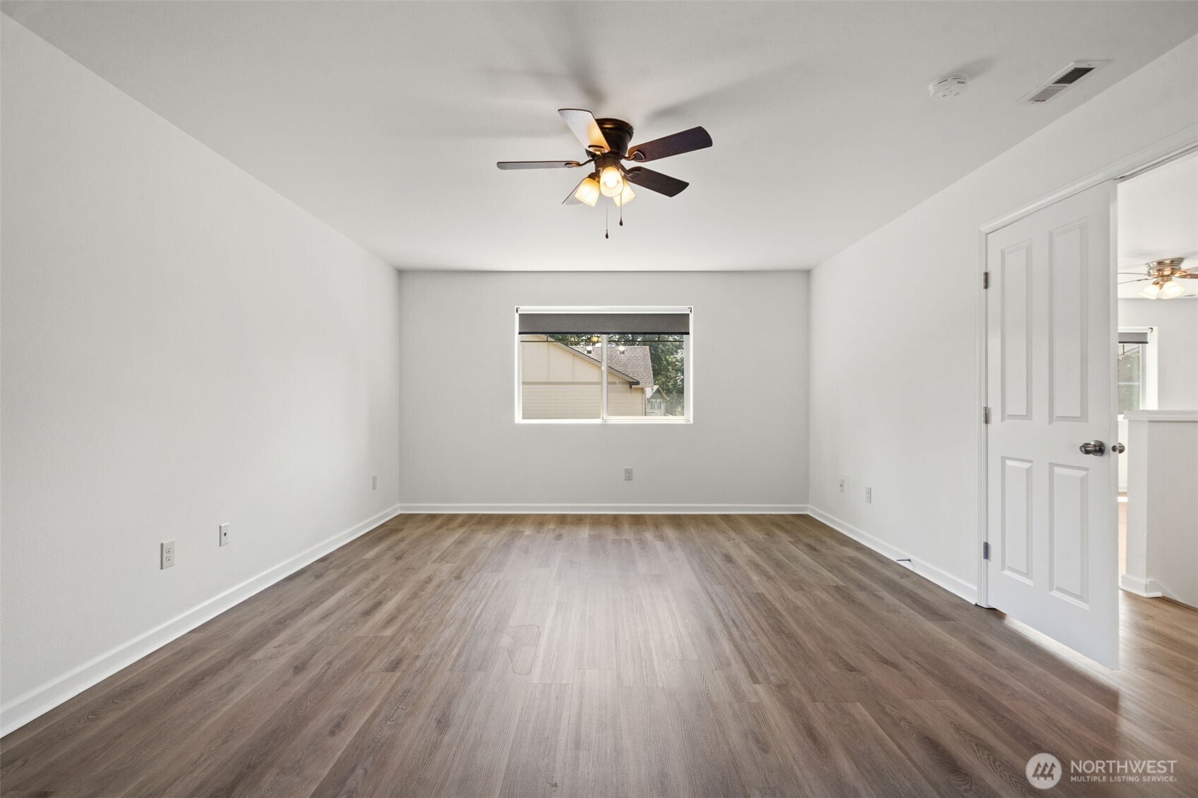 220 Ne Tronson Circle Property Photo 24