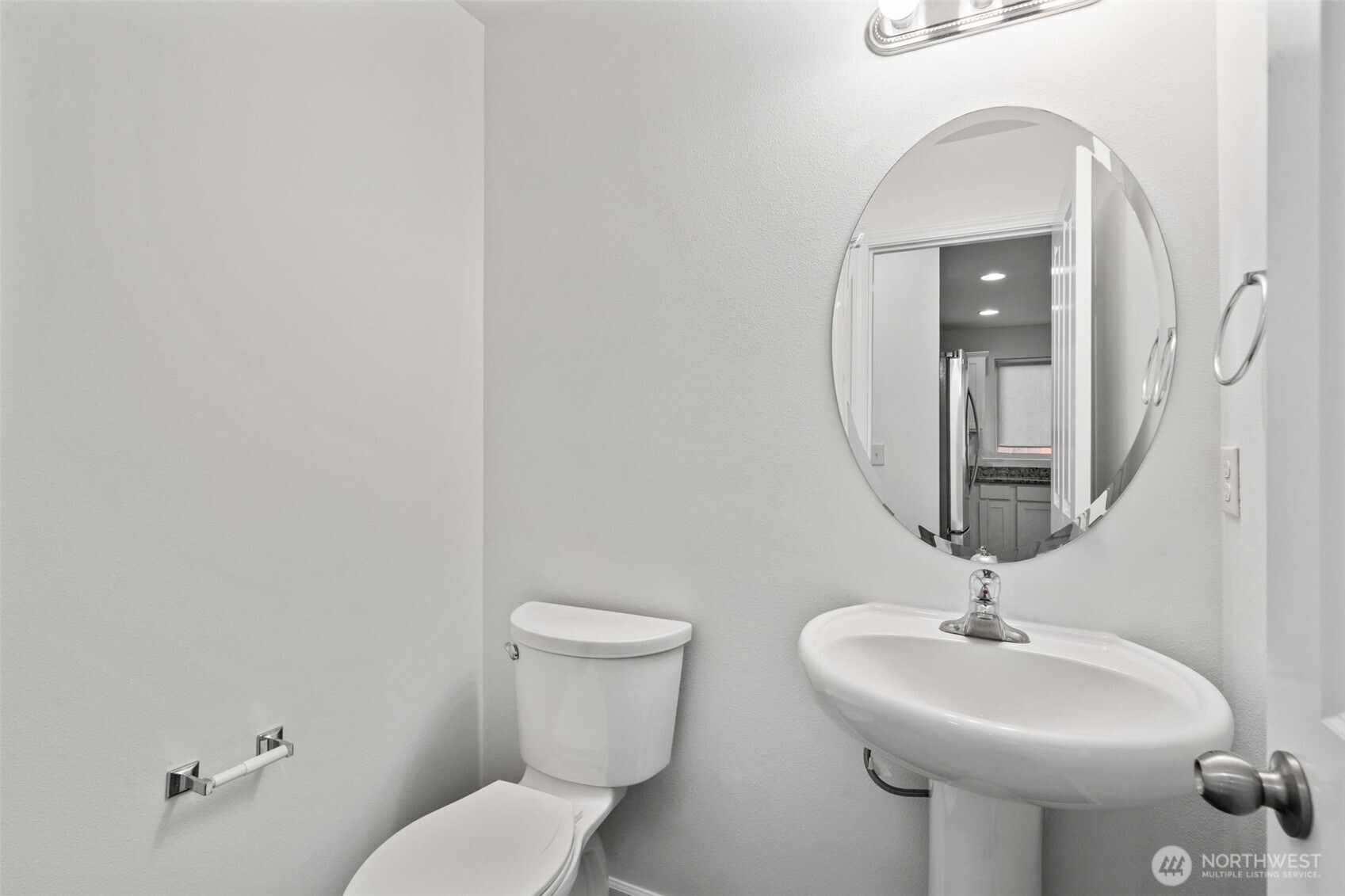 220 Ne Tronson Circle Property Photo 25